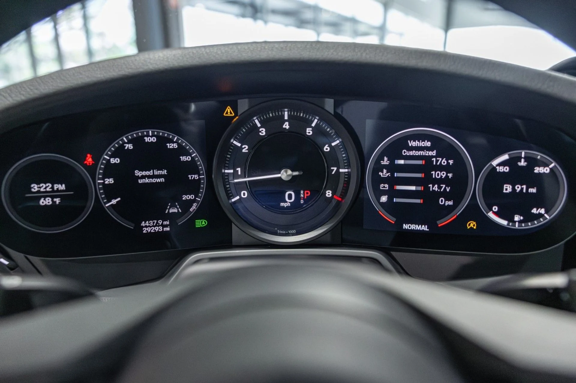 mph021_39472629_AA_02d4f9c441