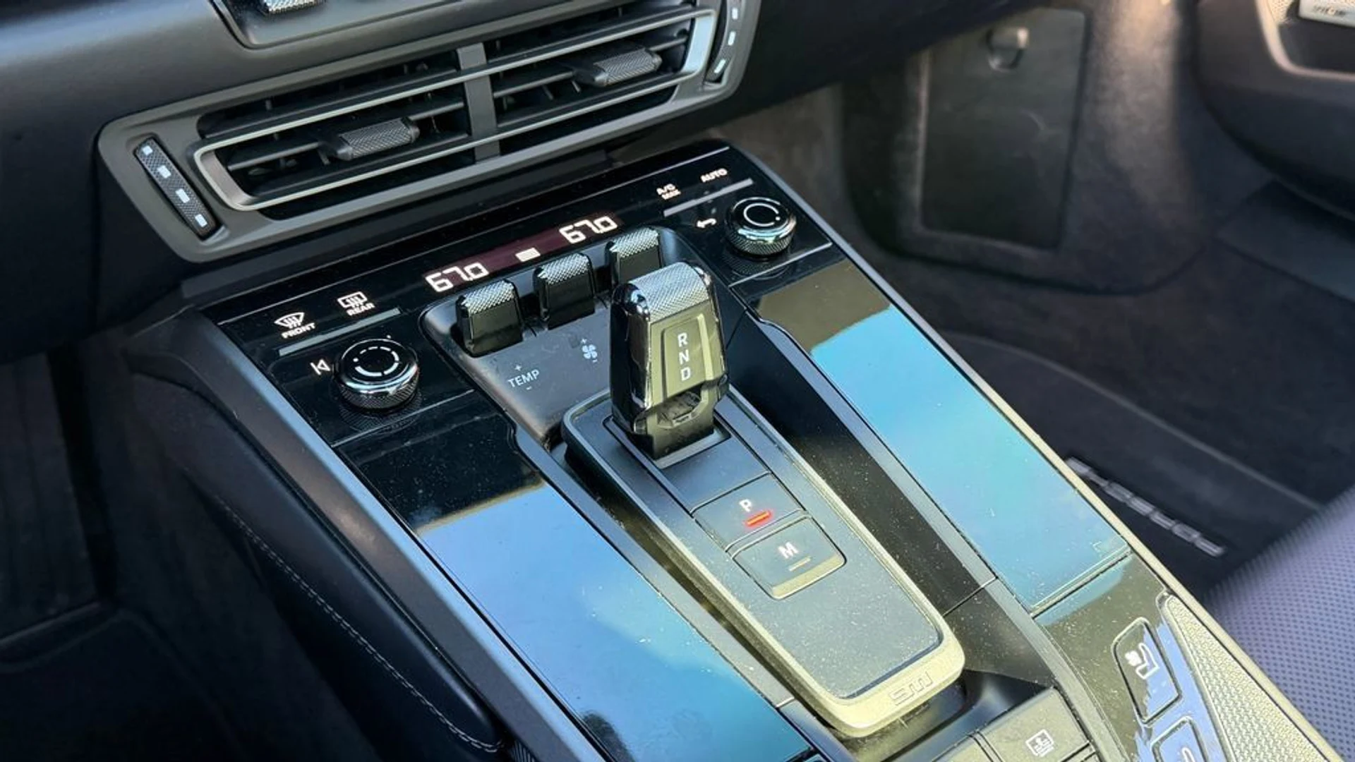 mph021_3953553243_695b47eba54f40b6816b32290f818042_e41c6a135c