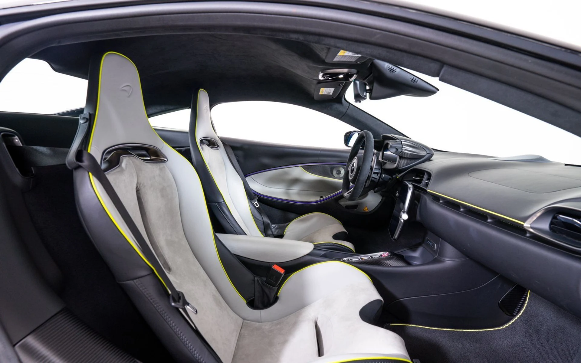 mph021_395800290_ab01c3ca289d066113e788c0fa4bf369x_9e6496fa5b