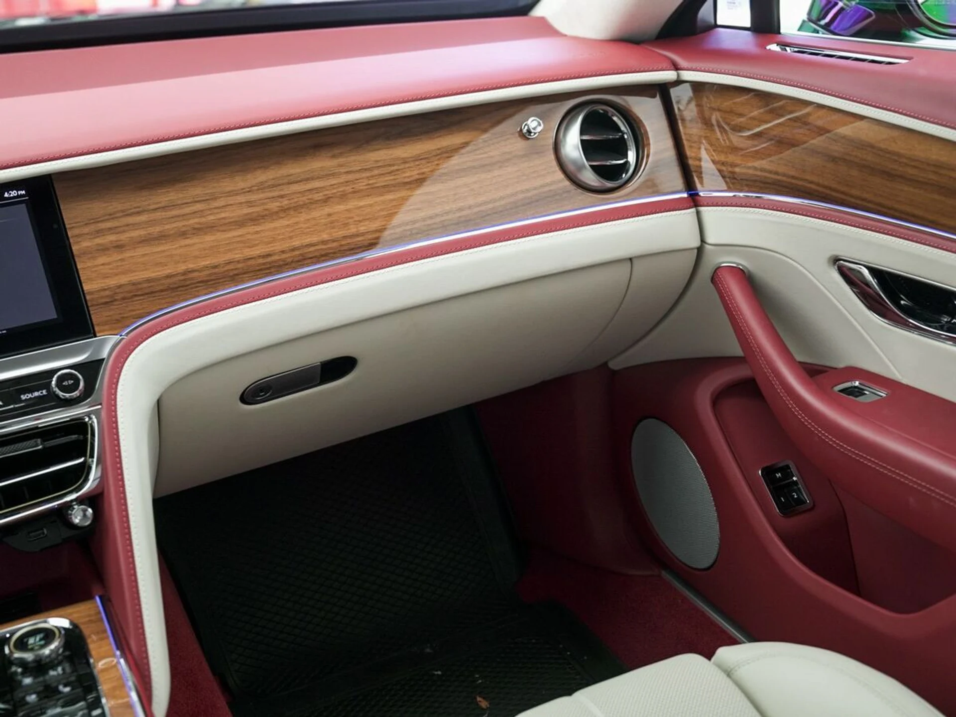 mph021_3958826708_oudtcr098k6wc5dk8uoqbrj34979_cdfba42945