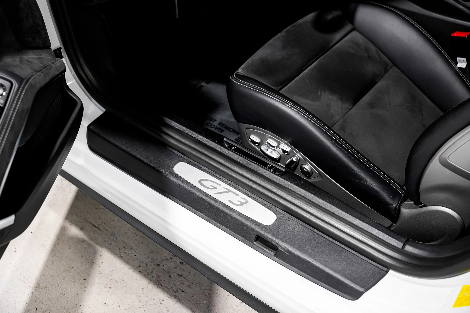 mph021_396491015_b4691da0d5790d25e9a3575a9ea6872fx_f168d00f9a