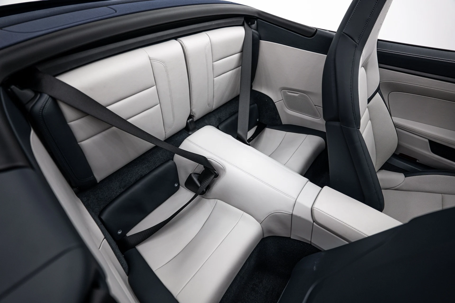 mph021_3972708437_e2566a1c4bee4c91f0301f85d393ac7a_cca012a4b6