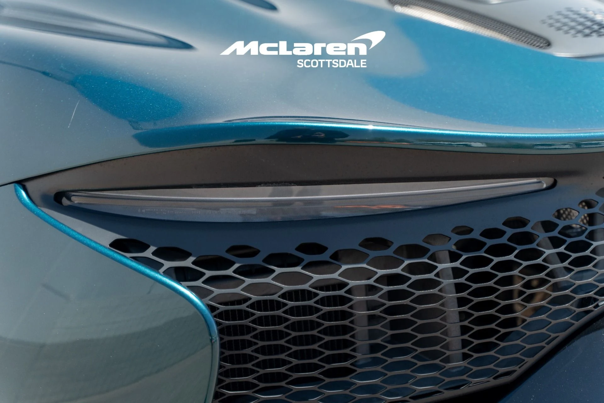 mph021_3975031397_Used_2023_MCLAREN_ARTURA_1780692340_0ba8c2f4cd
