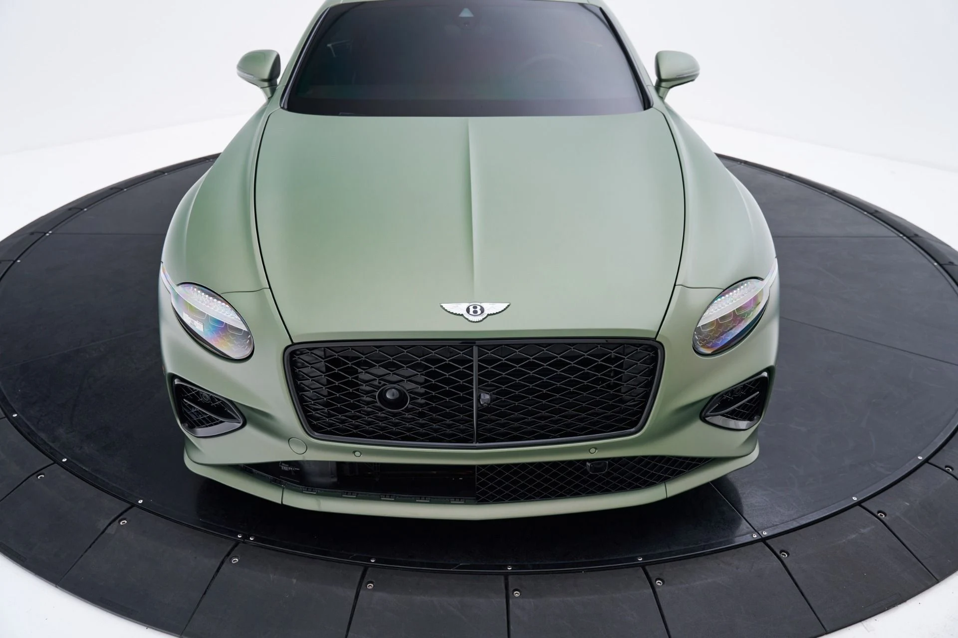 mph021_3989476058_Used_2025_Bentley_Continental_GT_Speed_1793210705_5b2aed73fc