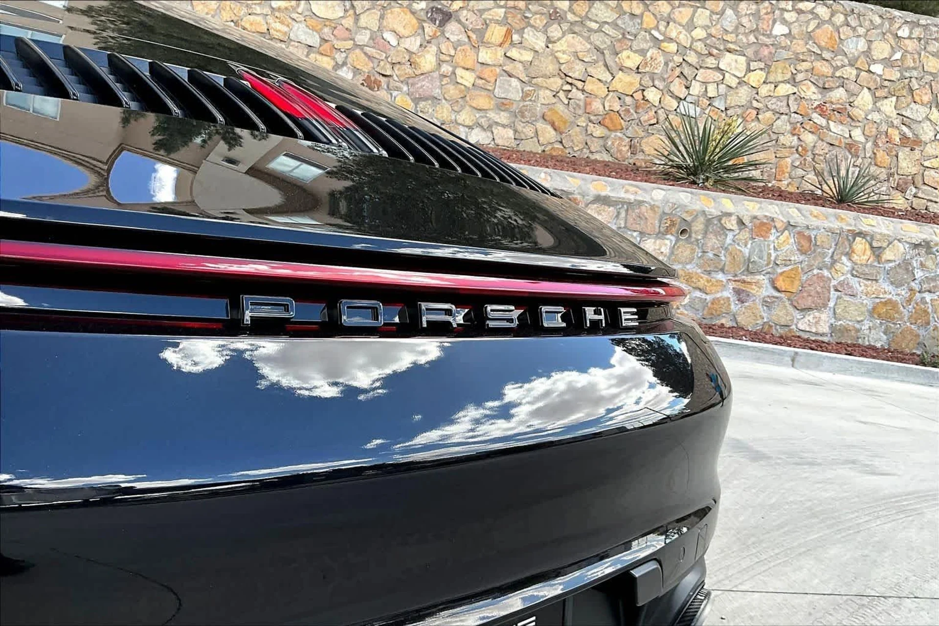 mph021_399062278_9d591c8a27abb1a43194936c3b4a0d25_aa8080aba2