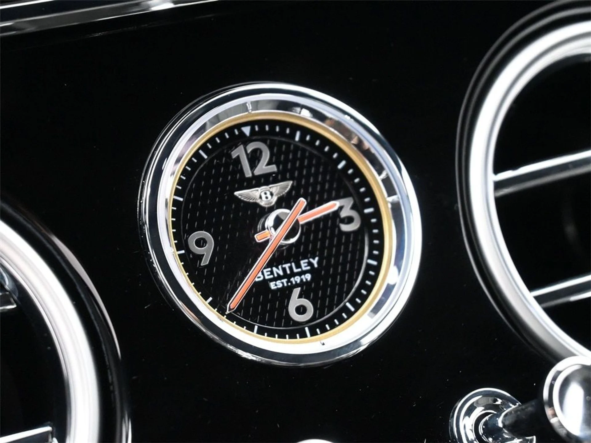 mph021_3991535257_190a737d6a2abba4dc0f01ab152d4e7bx_2b86e89a29