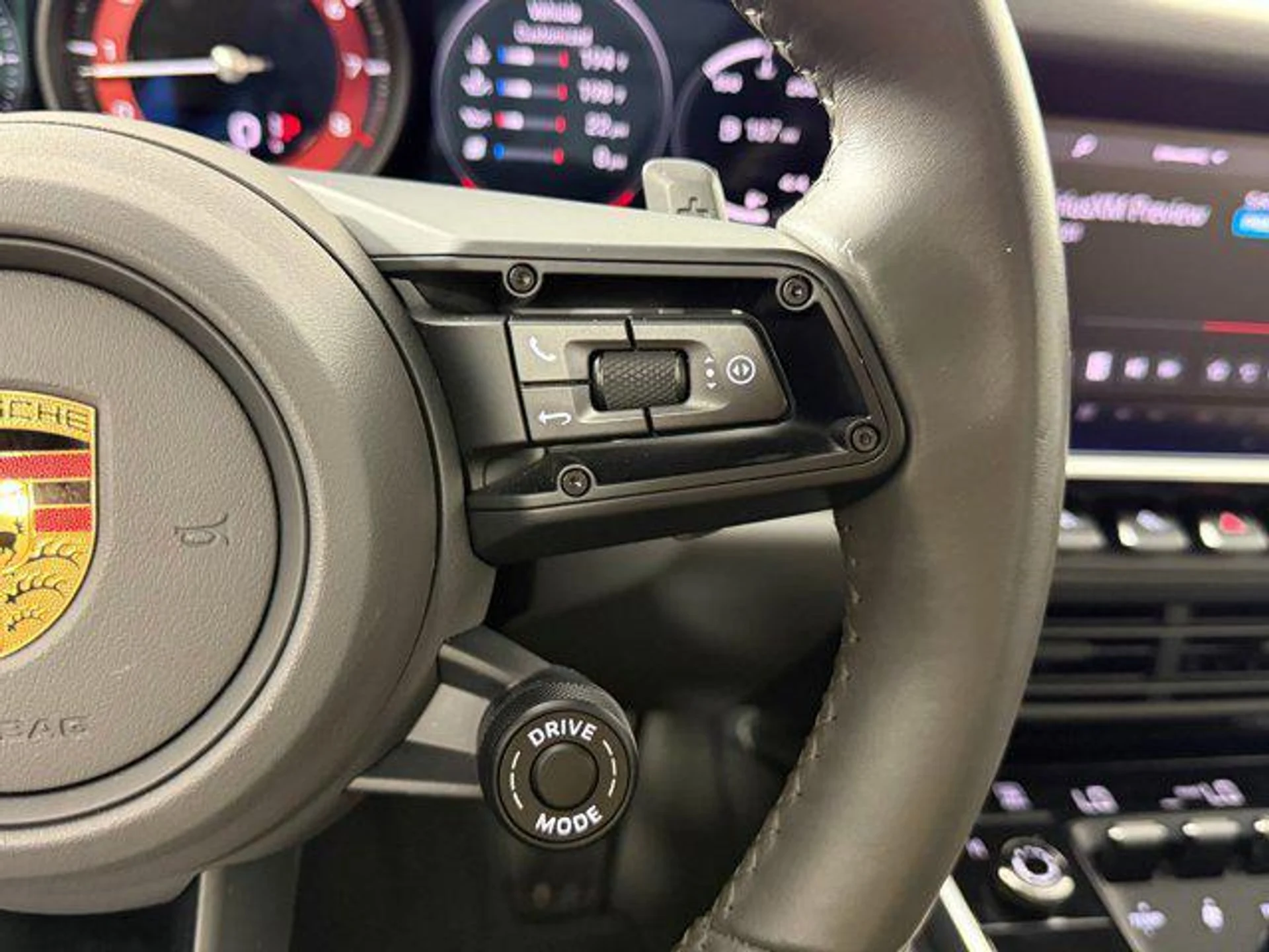 mph021_3991989649_Z0_A34ep_T_Ew6_Es_Y3d_R_Hn_A1_1_XFE_a946f1b59f