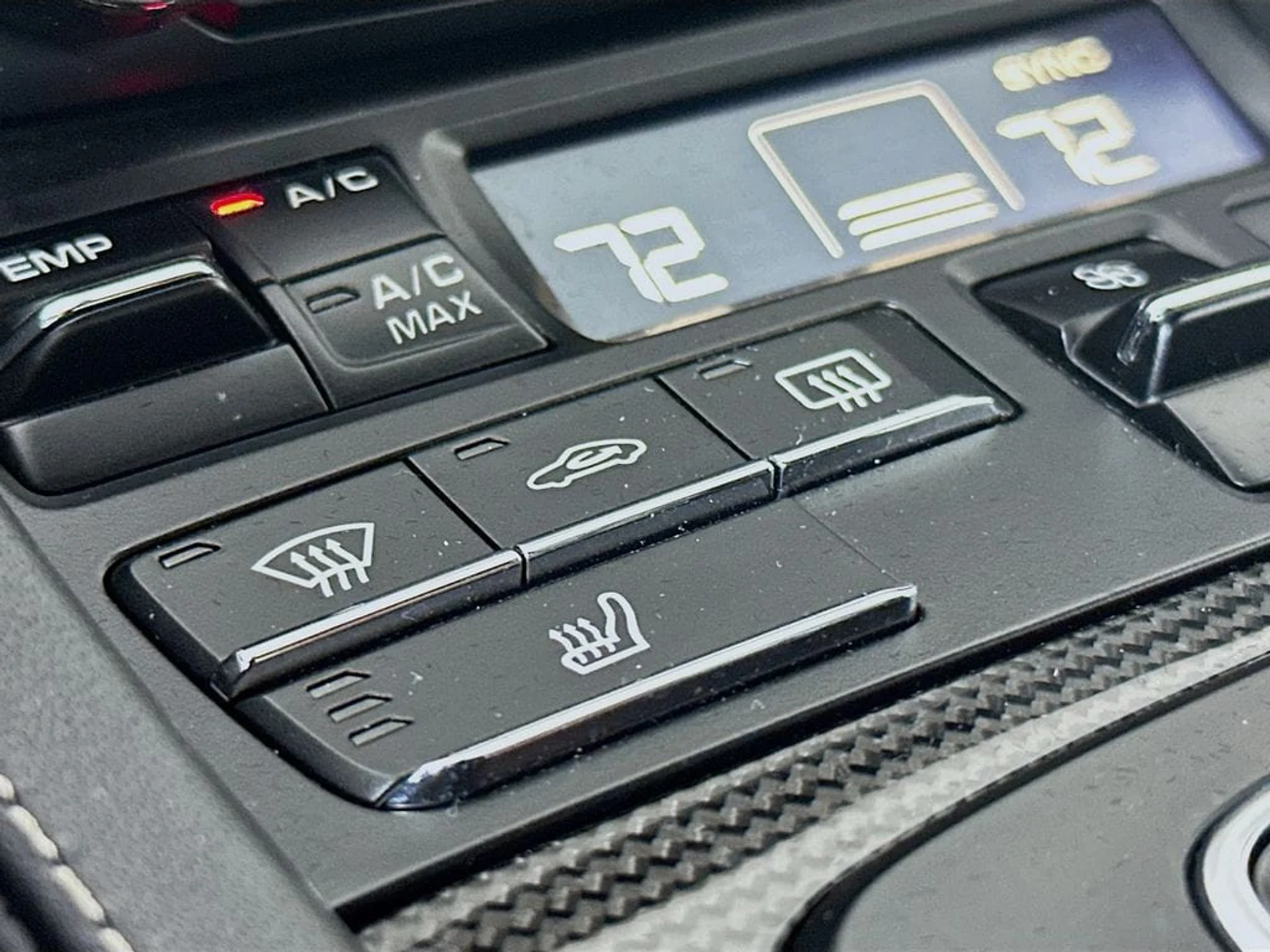 mph021_3993268411_92ca51ed0f2139fd0b05e992ac885f1cx_05b5524775