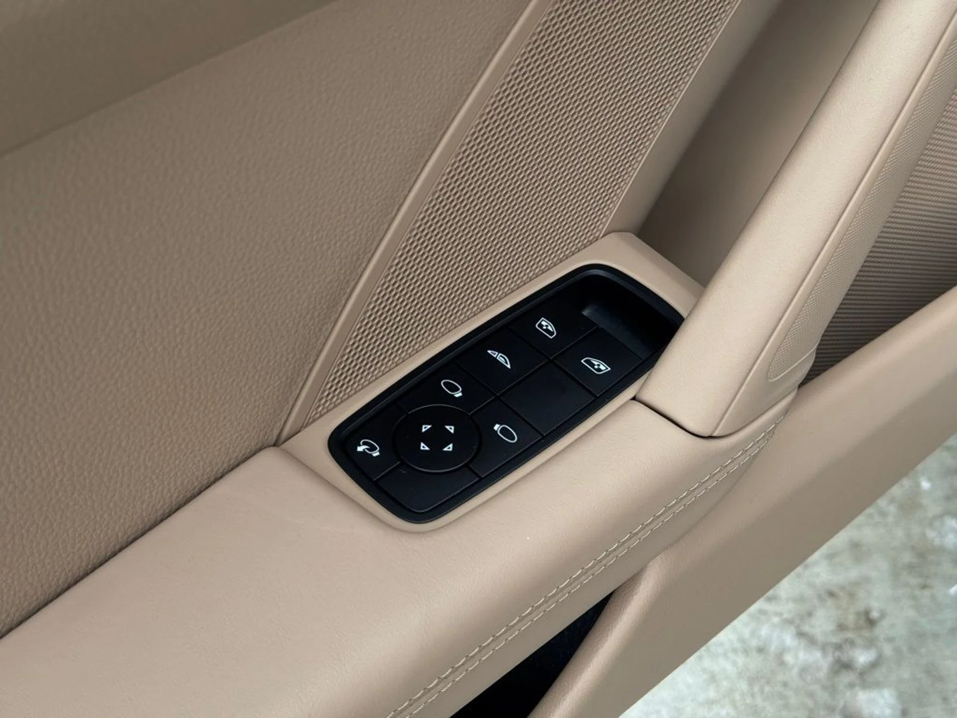 mph021_3994364237_09b5b74ece11176b0a43f1416d677987_46644a33ef