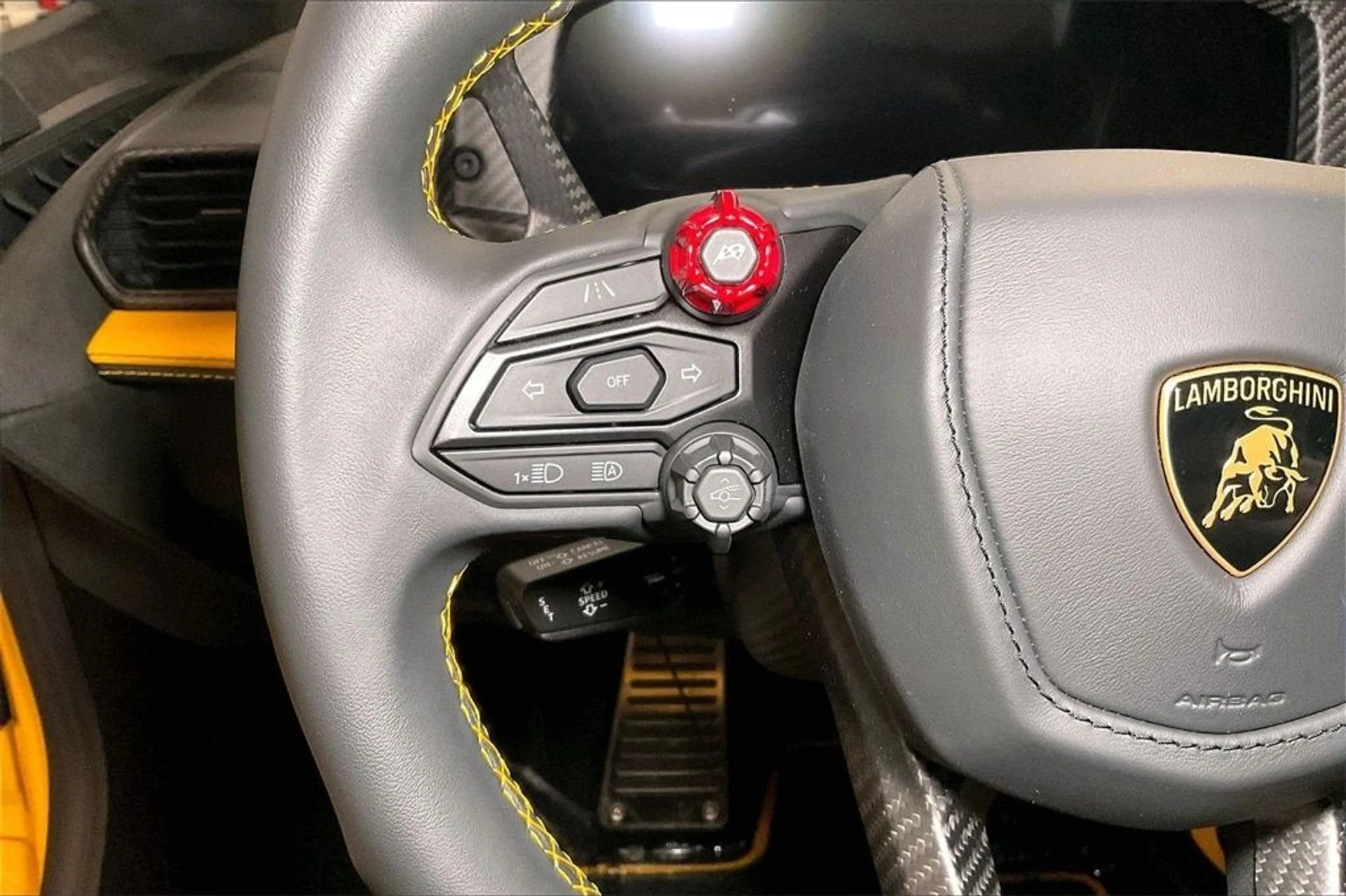 mph021_399838505_599630b346d6210a5253bc6fe71a6092x_3449726b5e