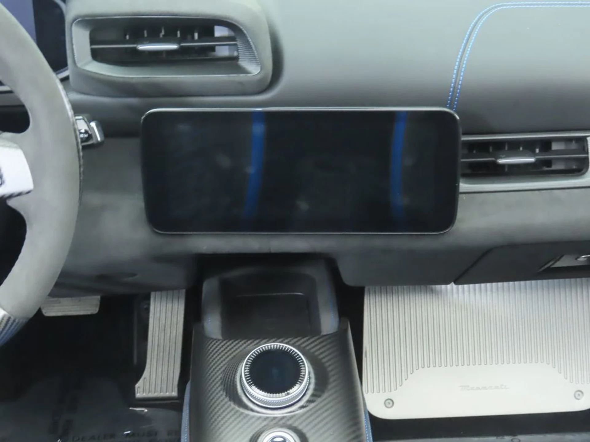 mph021_400204434_used_2023_maserati_mc20_cieloconvertible_8119_22982884_22_1024_e4cb8dc65a