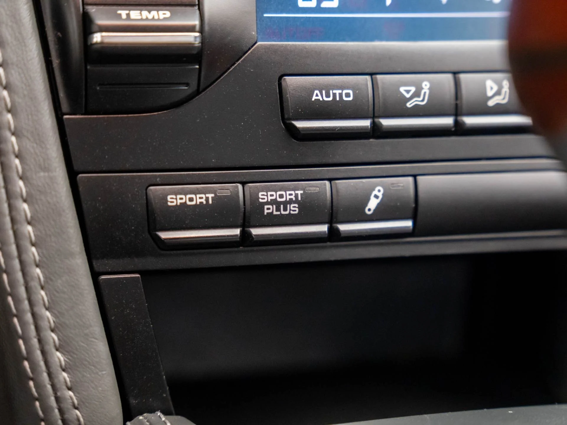 mph021_4002266295_2964126599c2d87cdd8d1ccb46558000x_8d631a8ce7