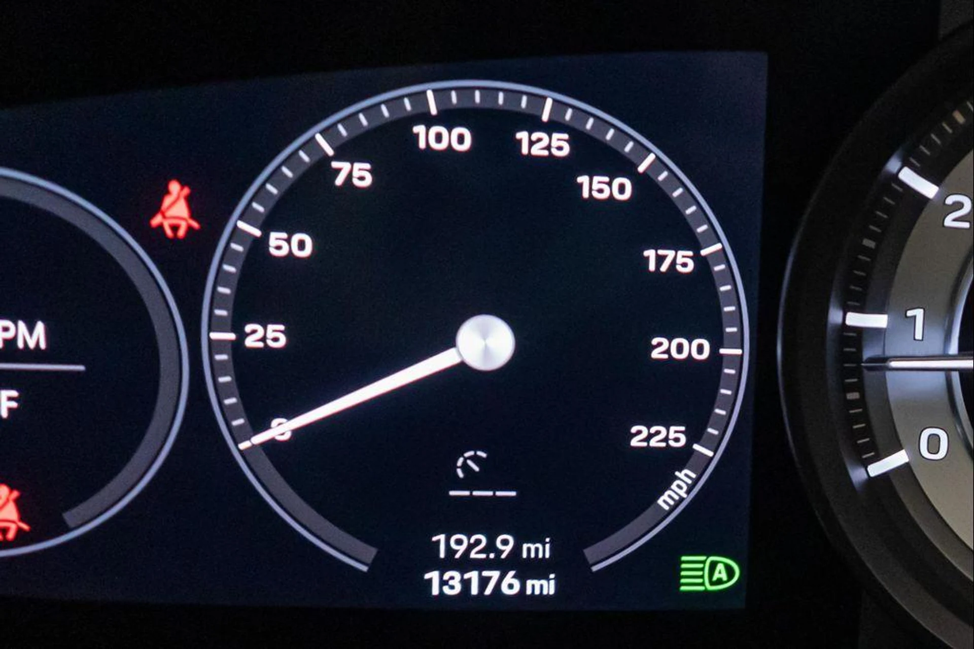 mph021_4006797521_vl_Y7p_N1_Jca_Kb_Js_Dbk_VP_3gn_T8_F_Js_8abb8bbd5f