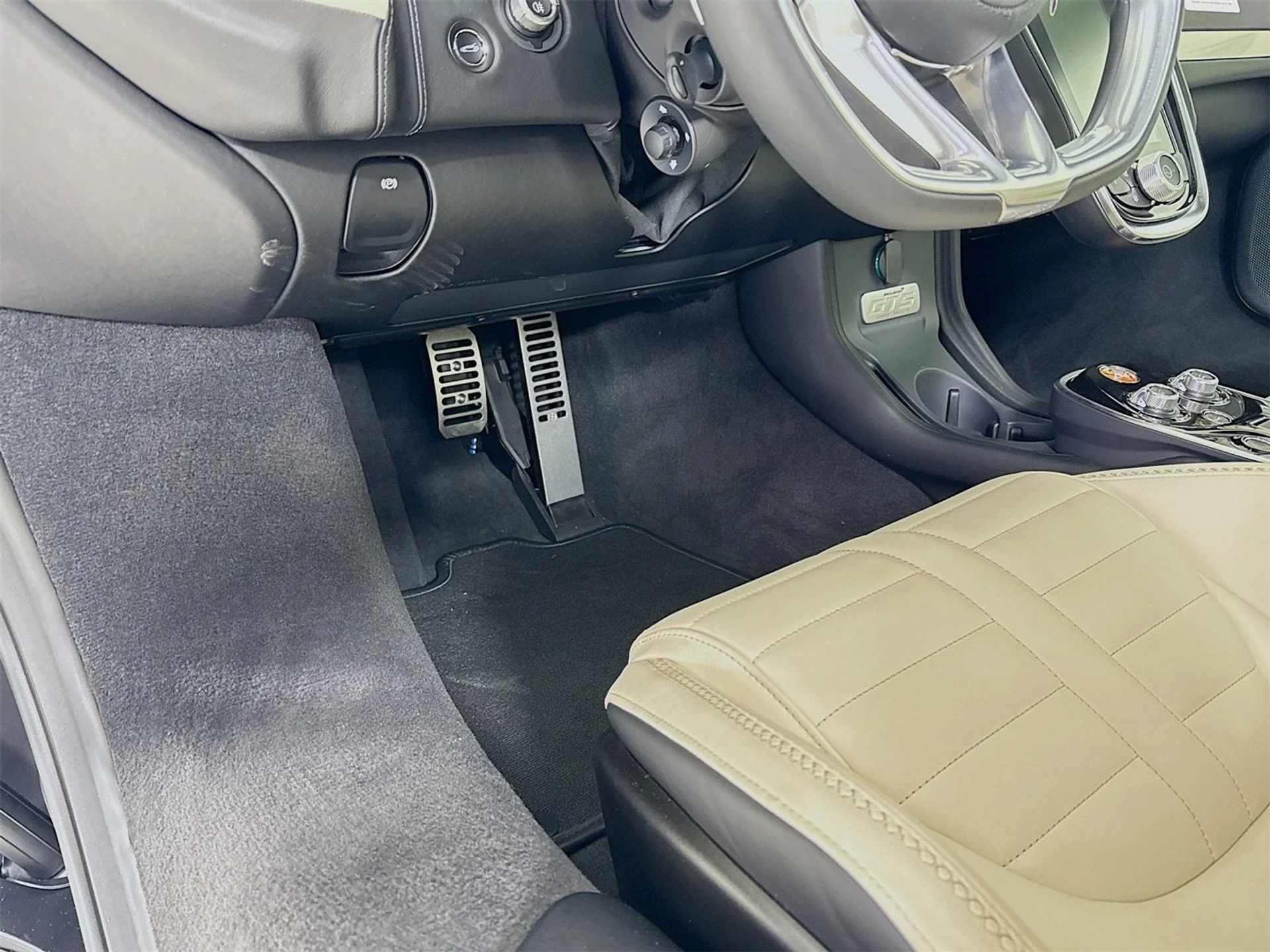 mph021_4008038867_1d07d1f0c5c26674d3dc5f456db7fc7bx_383c59ba1b