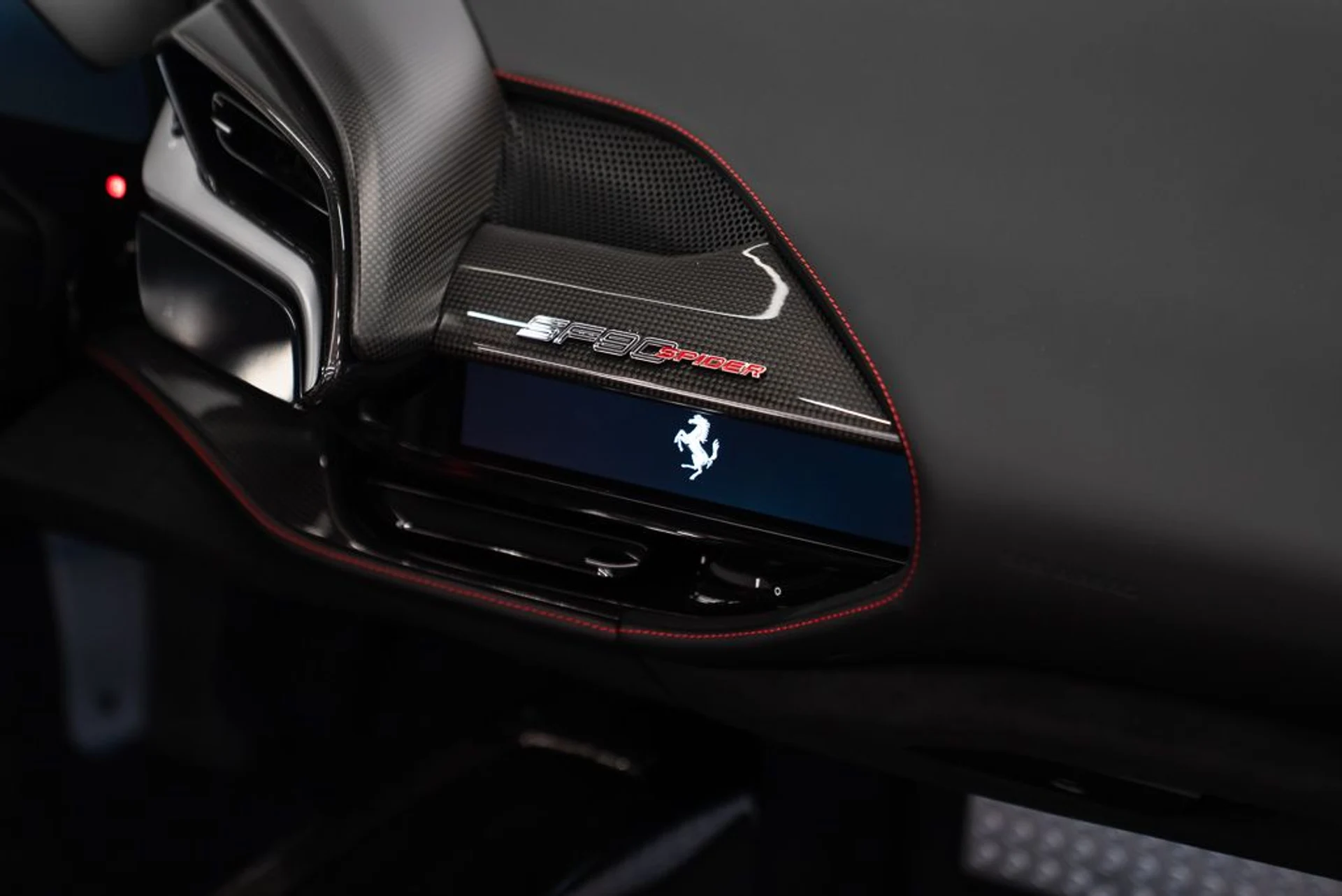 mph021_4015984411_ferrari_sf90_spider_2024_jpg_v_1770415929_0edf2694c3