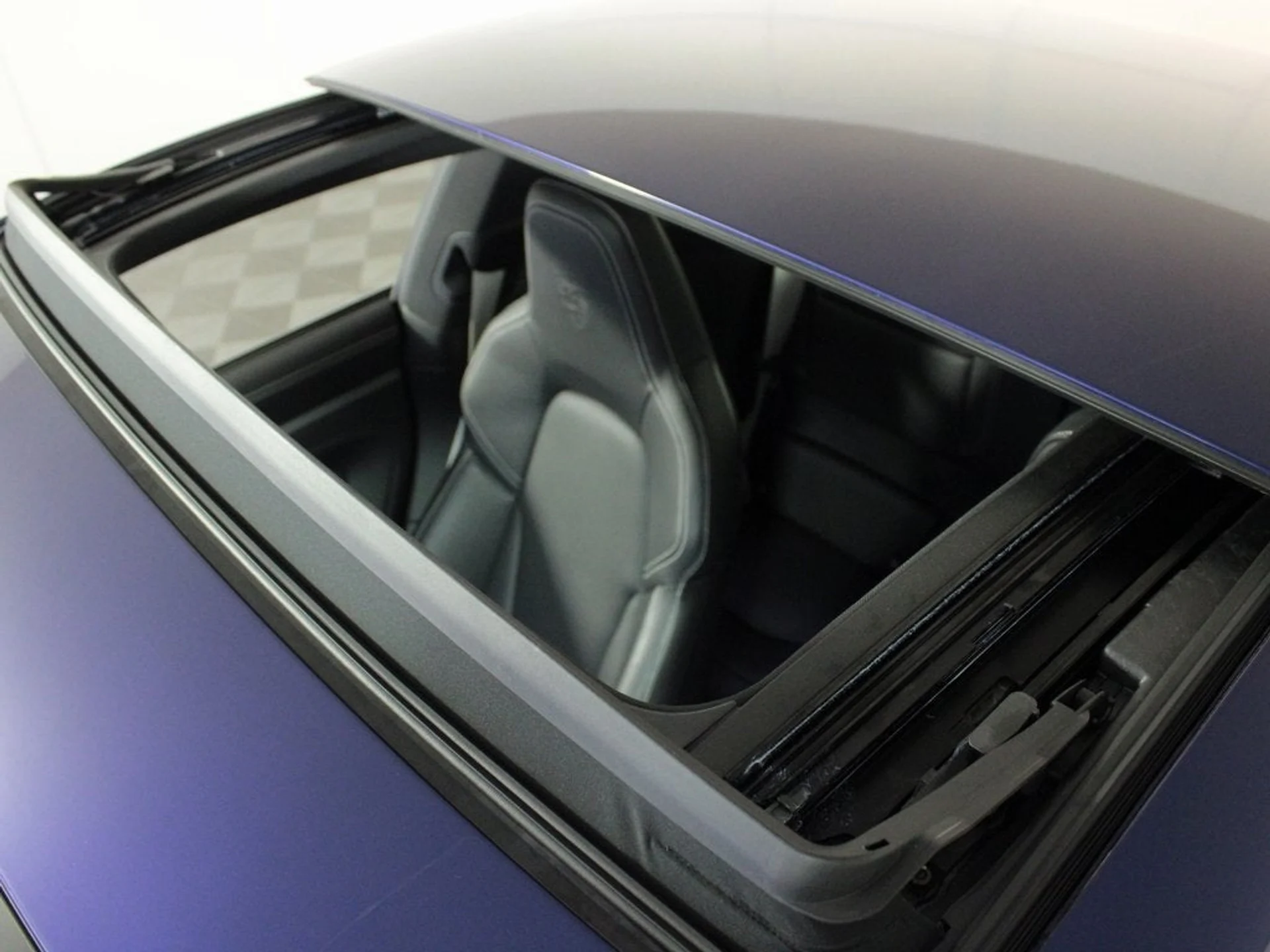 mph021_4019368490_22_60ad2f70b7