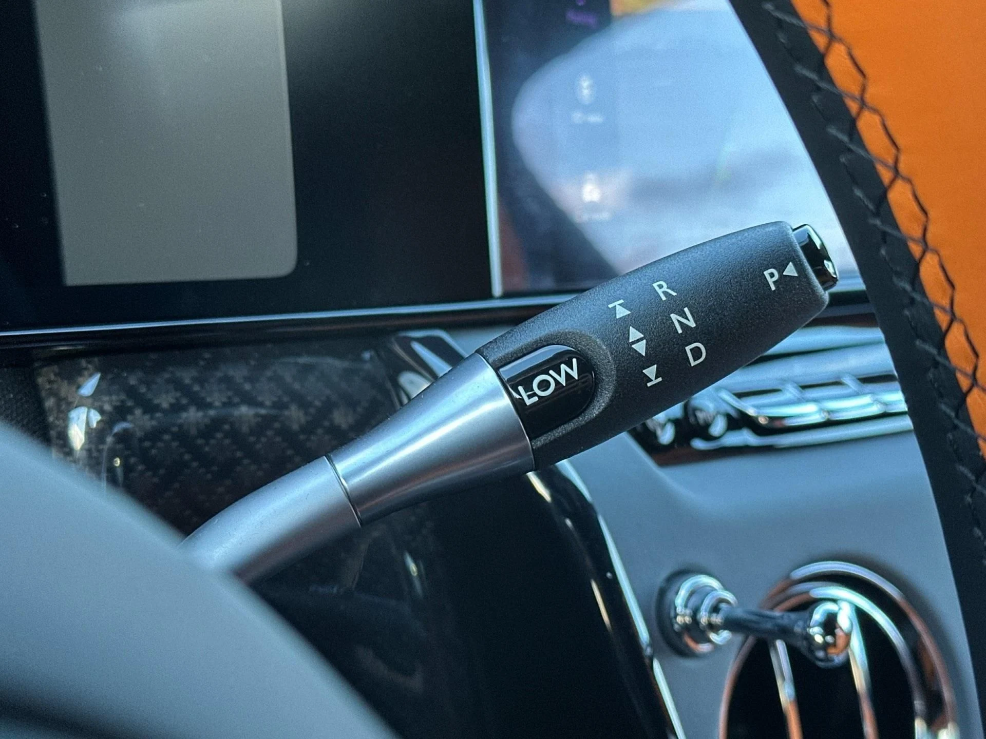 mph021_4025654915_New_2026_Rolls_Royce_Black_Badge_Cullinan_1763737855_4476c4337c