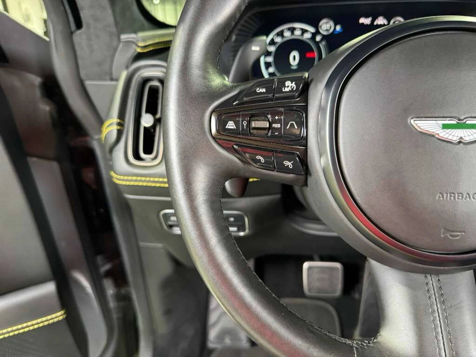 mph021_4030532765_11ed87195de8ba7e7329688df306fc1a_46f5a74803