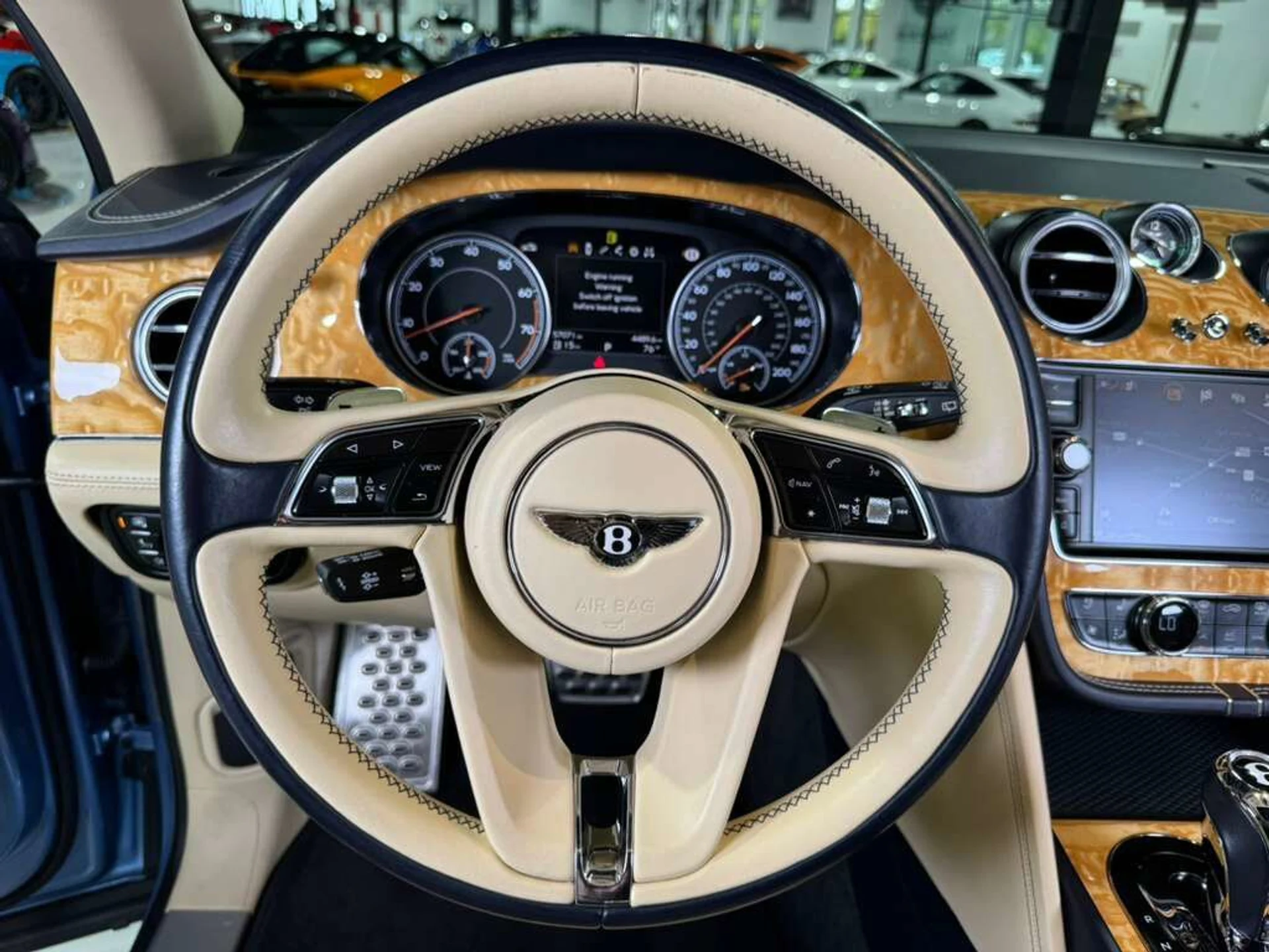 mph021_40343096_e6ab42ea5d32298b8558936422078526_2488988c61