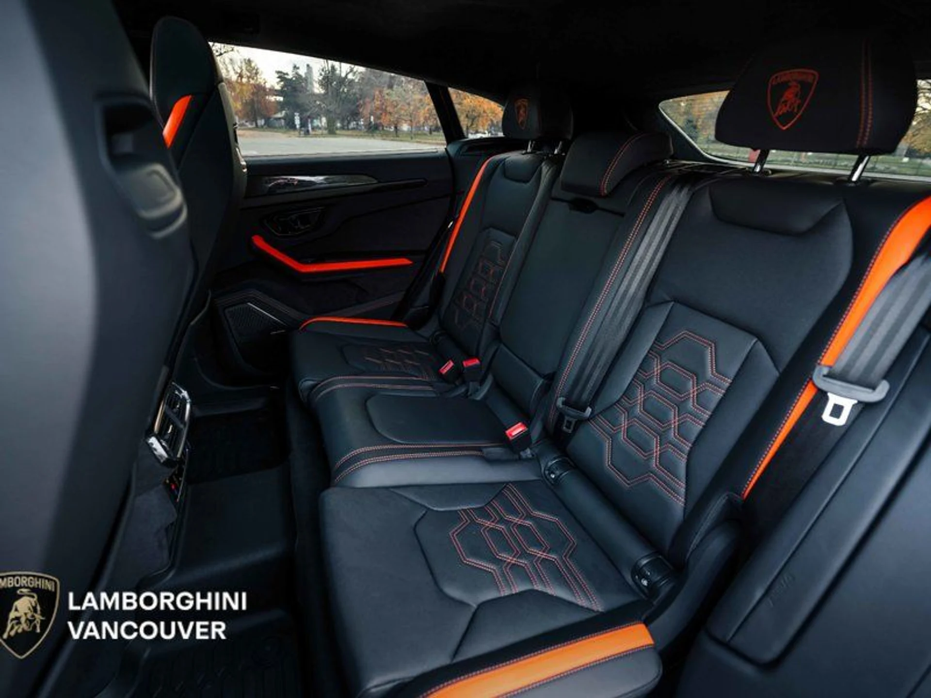 mph021_403446362_38620862_08786_2025_lamborghini_urus_022_be3250e91e