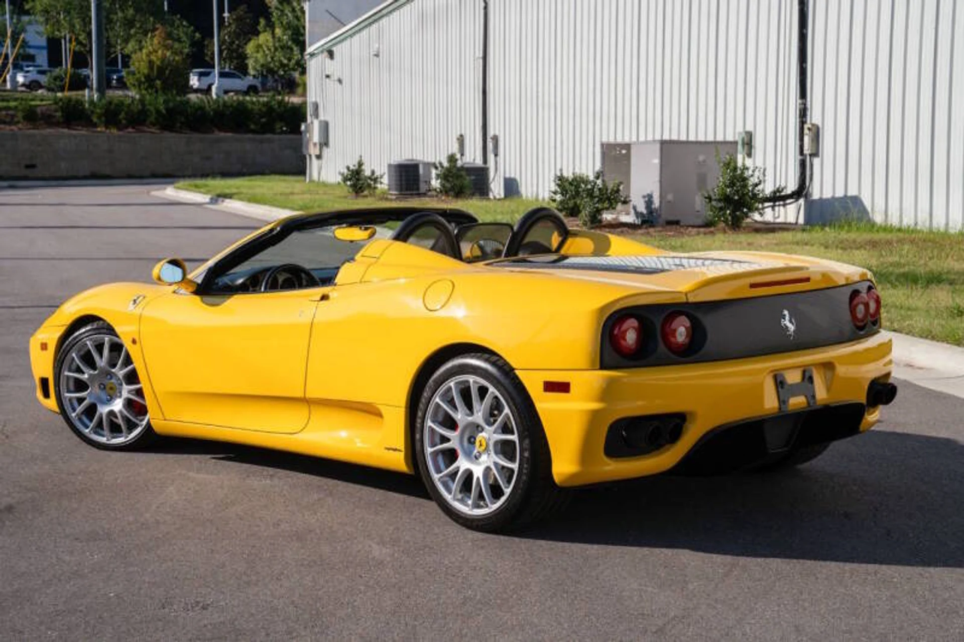 mph021_4036783659_2002_ferrari_360_spider_base_2dr_convertible_39d1f49ef4