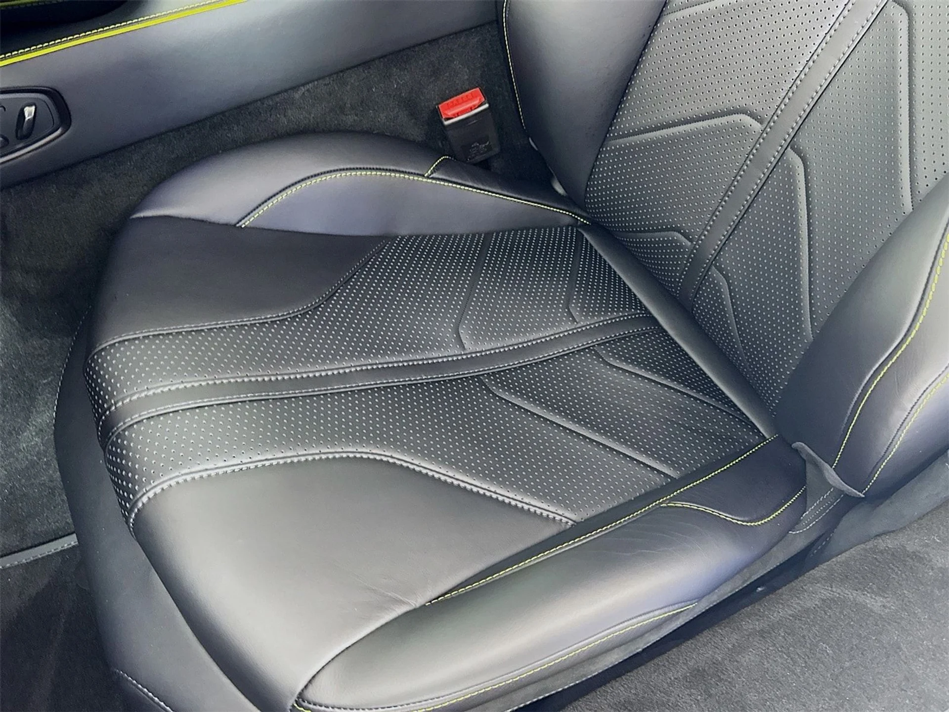 mph021_4038740193_5ea5188853cedfb017c223e5ace12d01x_18004d9c0c