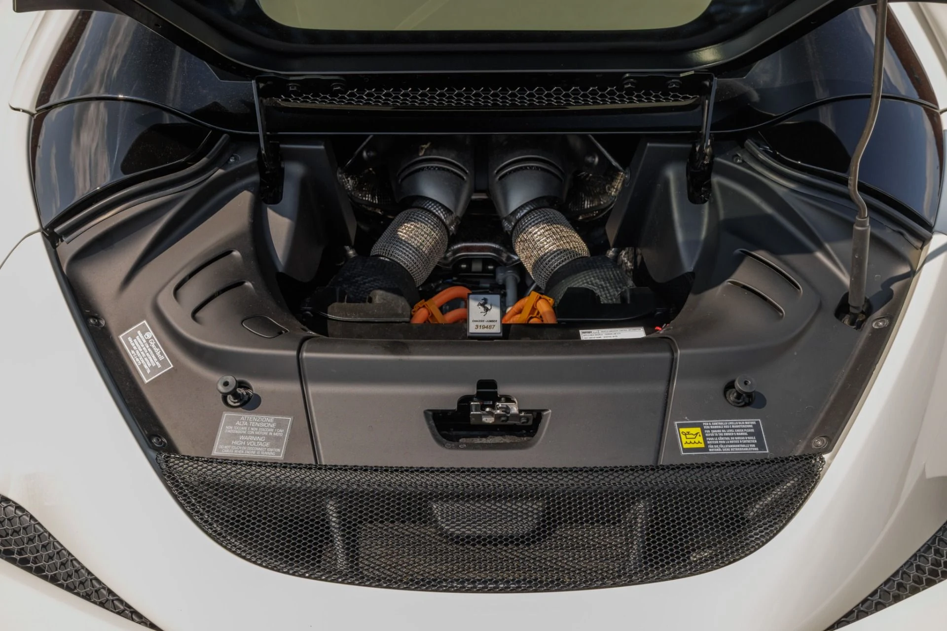 mph021_4042413713_Used_2025_Ferrari_296_GTS_1755544147_d49642127f