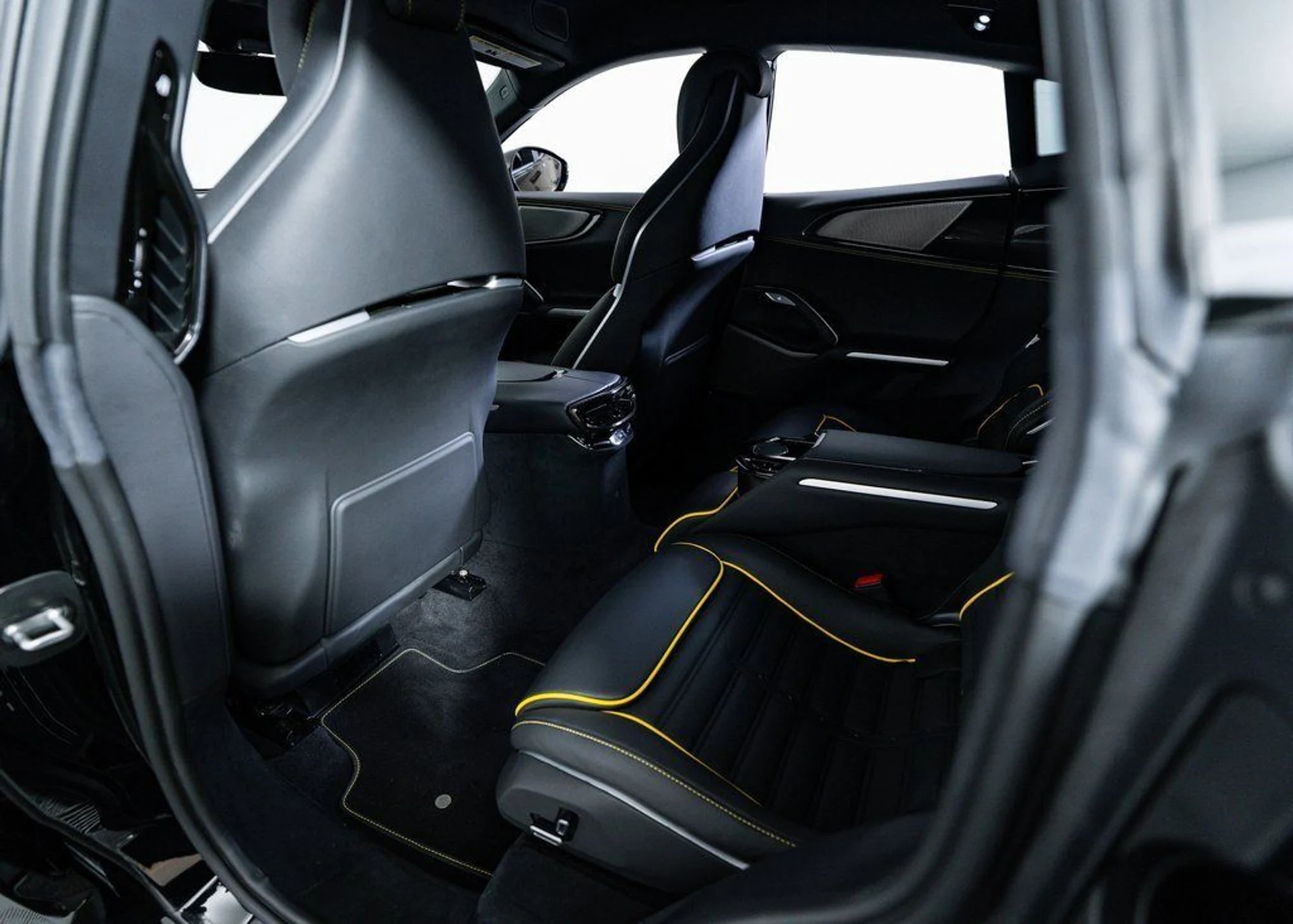 mph021_4056024954_75993d832b1705b3bbeb85311b0a4889_7bba6023f4