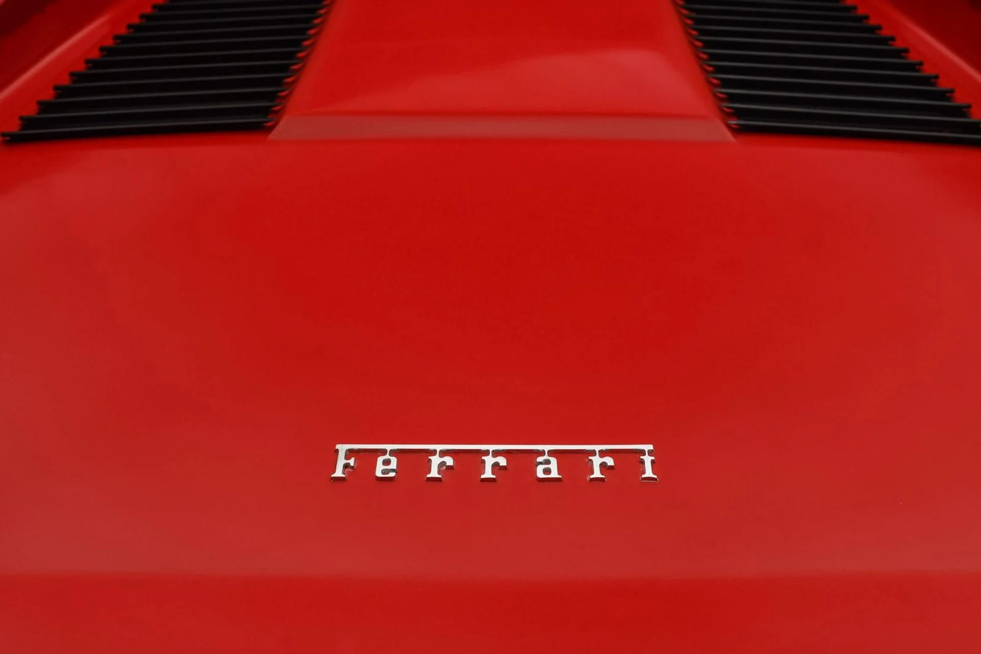 mph021_4056893557_Used_1976_Ferrari_308_1704804165_9459ae1d56