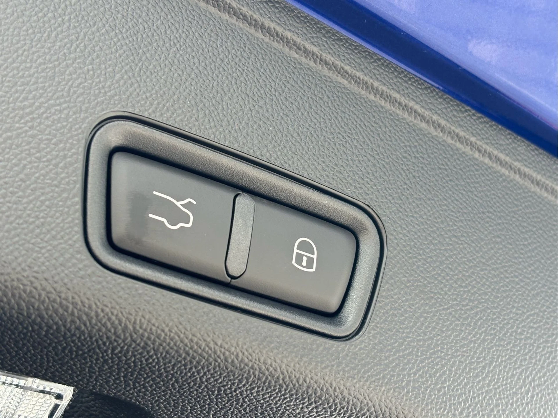 mph021_4057709132_44bd26bee56d4ce38b60bef21a2b4580_a66123d317