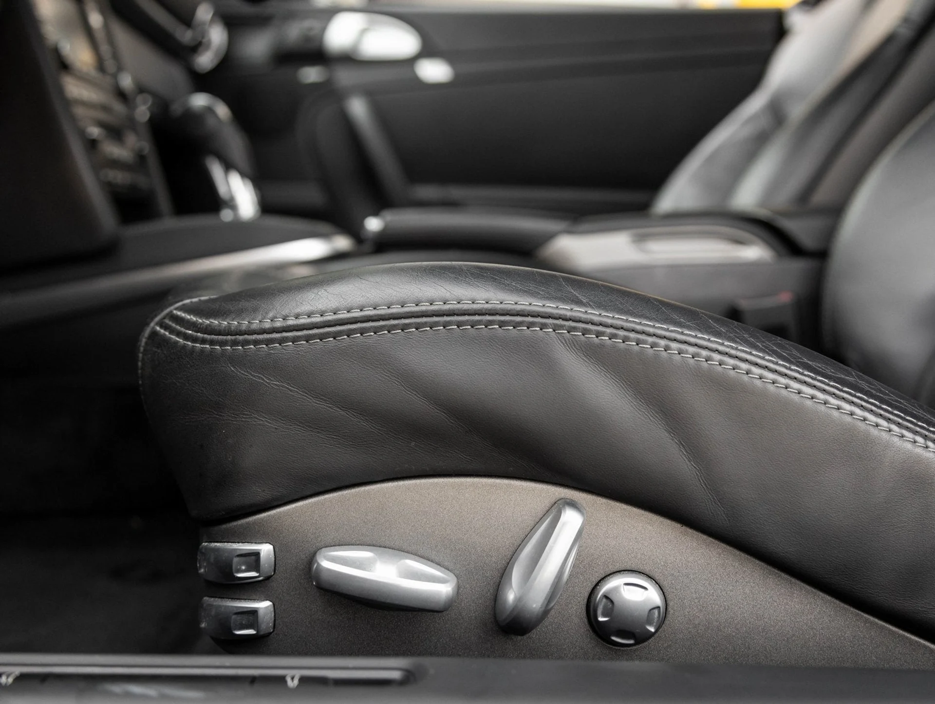 mph021_4079203085_22_670612d6b0