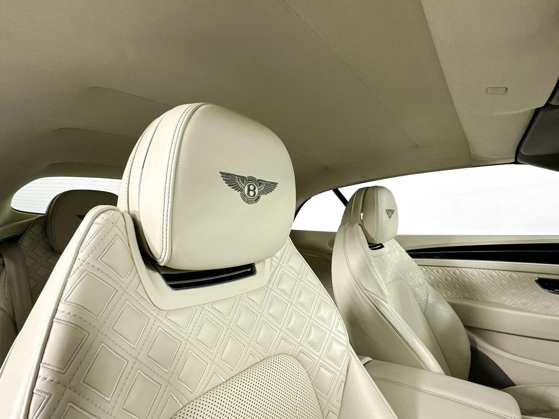 mph021_4079657142_22_31661793c1