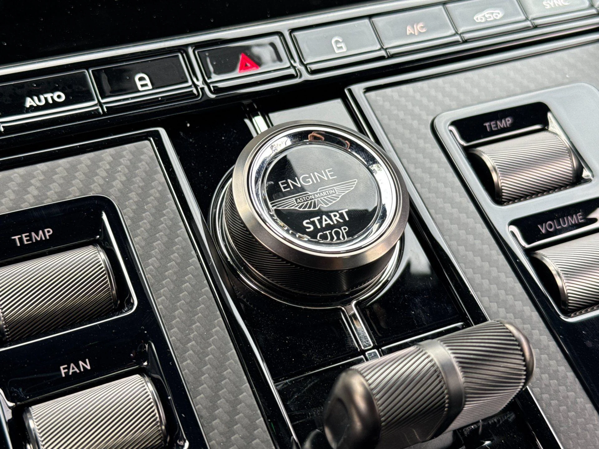 mph021_408035475_New_2026_Aston_Martin_DB_12_S_1787905745_5b79204e53