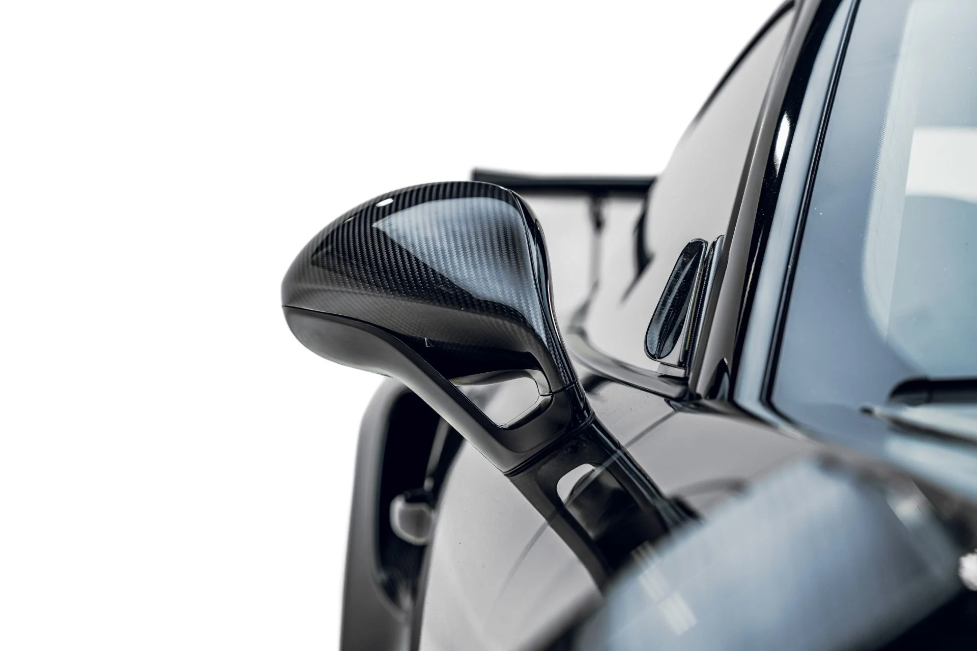 mph021_4081046167_Used_2018_Porsche_911_GT_2_RS_1783012722_1fa507779a