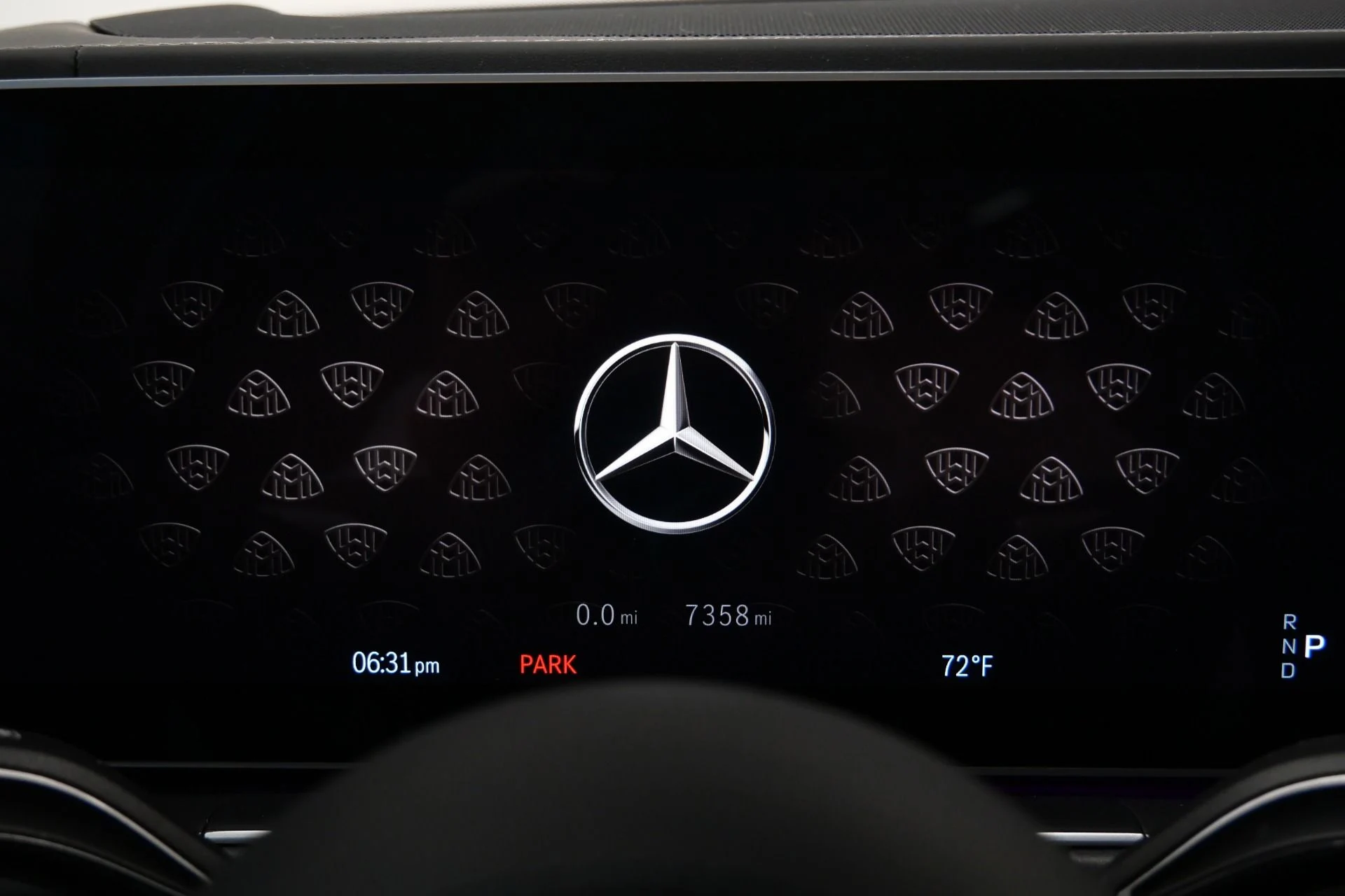 mph021_4082027734_Used_2025_Mercedes_Benz_Maybach_GLS_600_4_MATIC_Monoblock_Wheels_4_Seat_Configuration_Rear_Entertainment_1776793710_aa2781f1ae