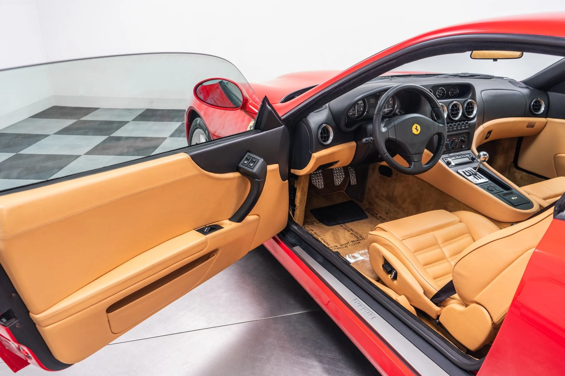 mph021_4096976688_Used_2001_Ferrari_550_Maranello_1777496716_a6849d5ab5