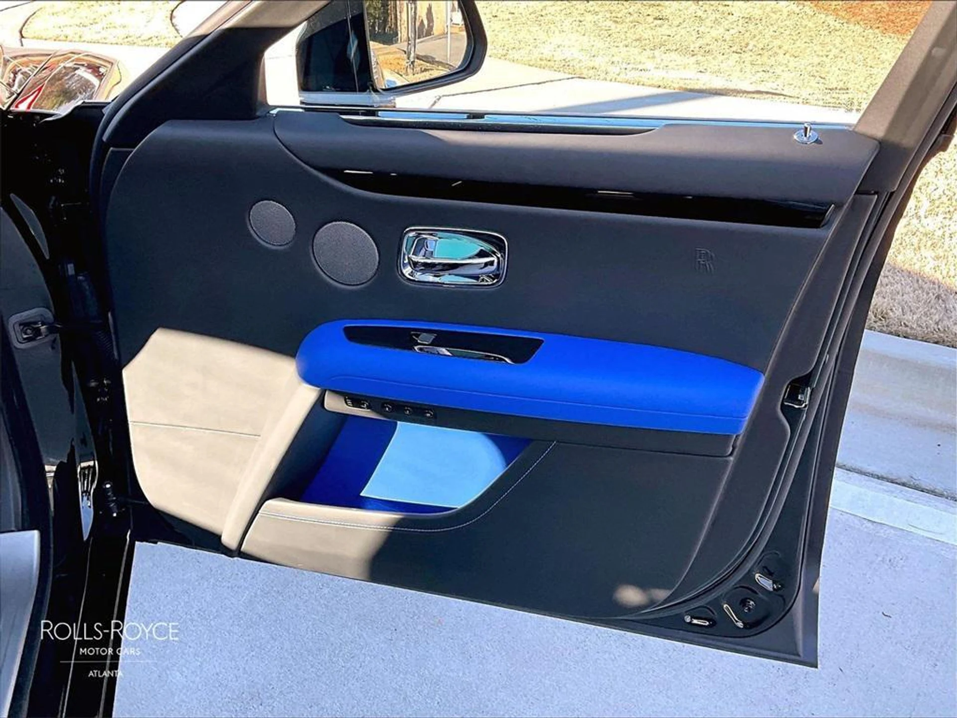 mph021_4107043878_w_GQ_Iol_Wm2_Pd6h944_Hi1_Z0_Xi_O_Is_410a550291