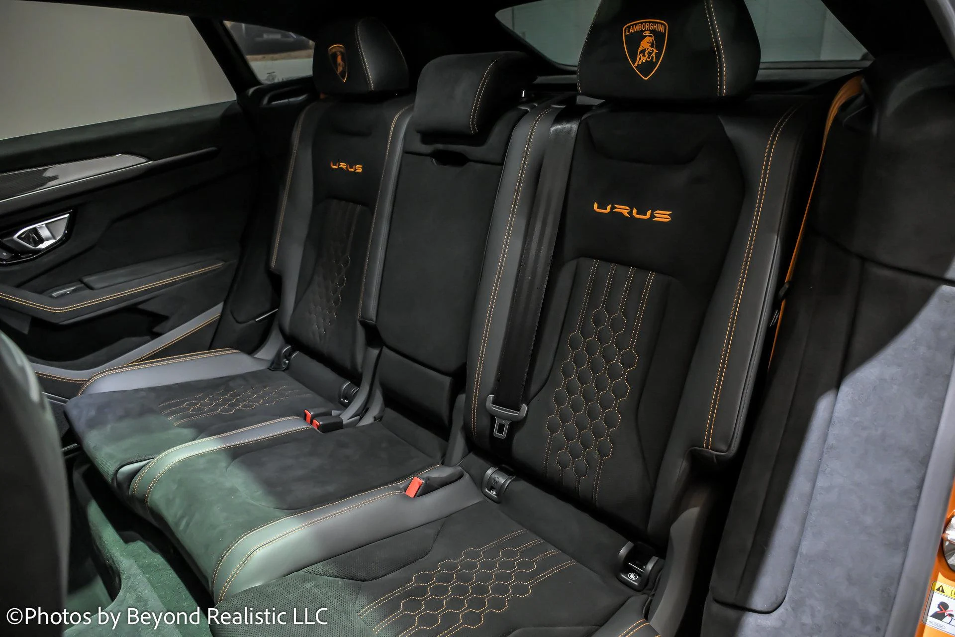 mph021_4110493147_Used_2024_Lamborghini_Urus_Performante_1765964557_0db358c7e8