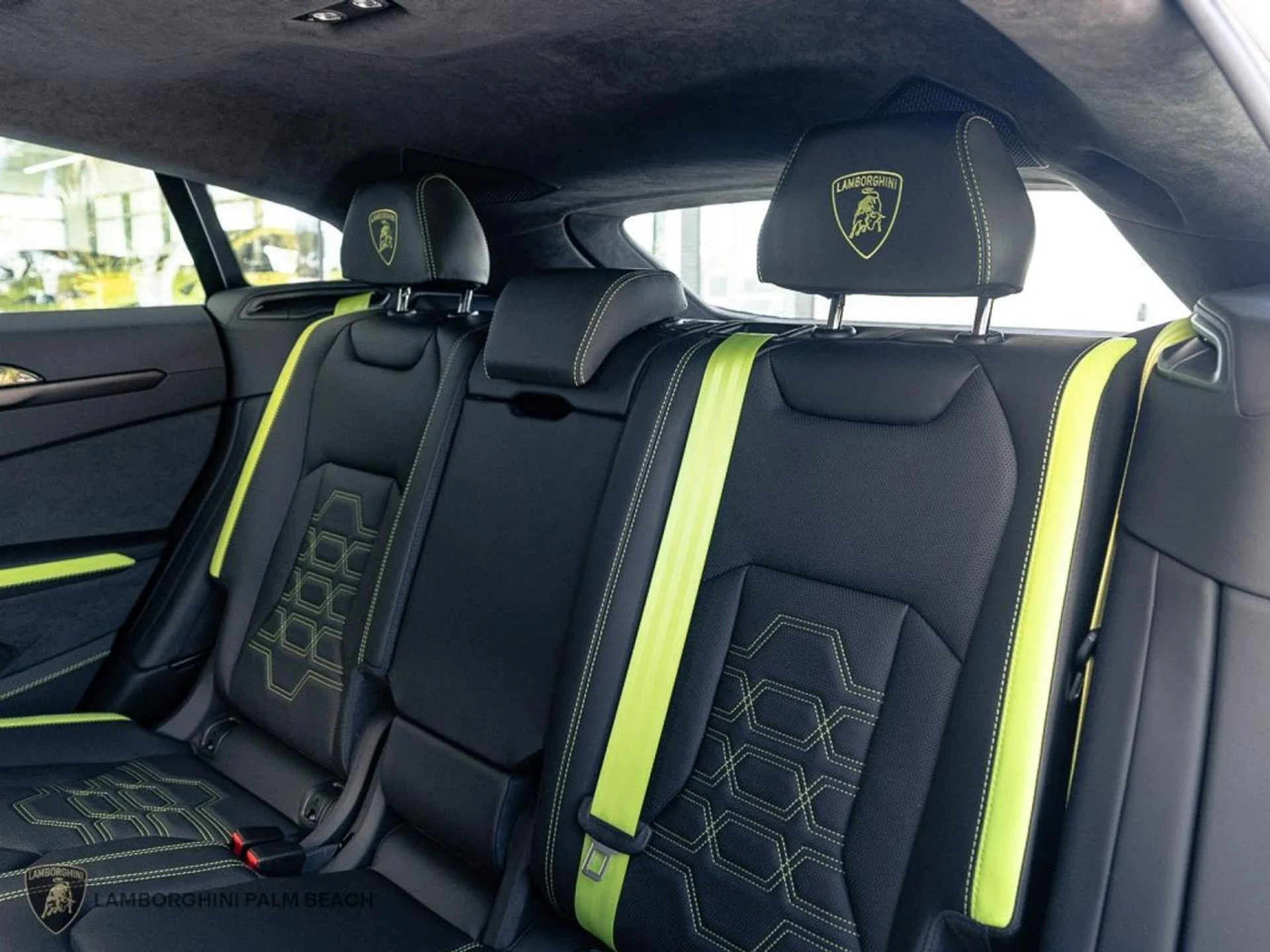 mph021_413672123_c18f4badcb5ad5a60622a48ebe77e987_418673d747