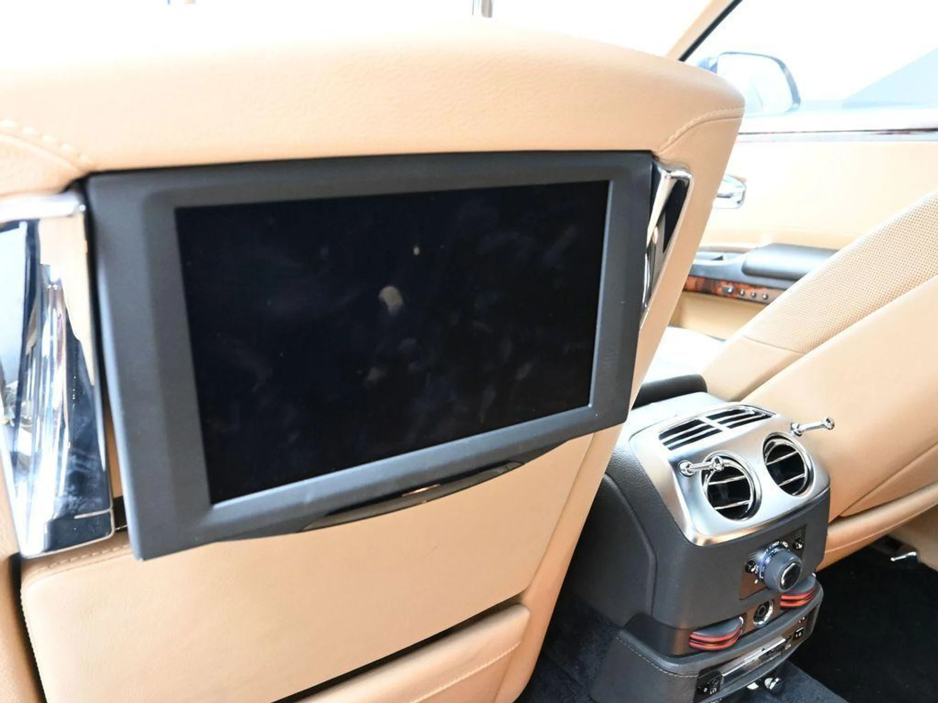 mph021_4159109431_q_Ee_N_Q_Xr6ya_WI_Vb_Dxptgt_Px_Zwc_9bcceabd7a