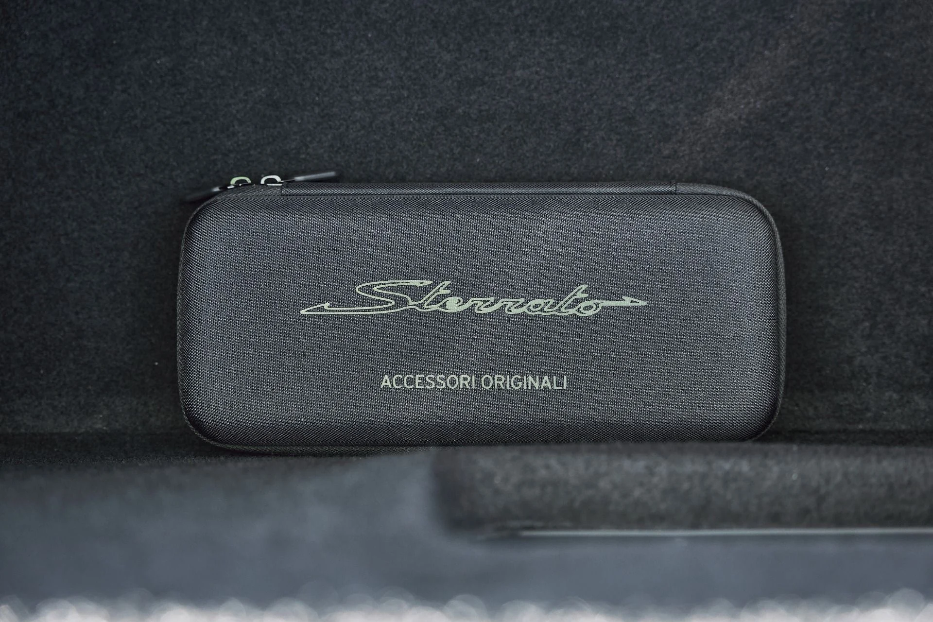 mph021_4163725558_Used_2024_Lamborghini_Huracan_Sterrato_Base_1767062393_e646dc8dd6