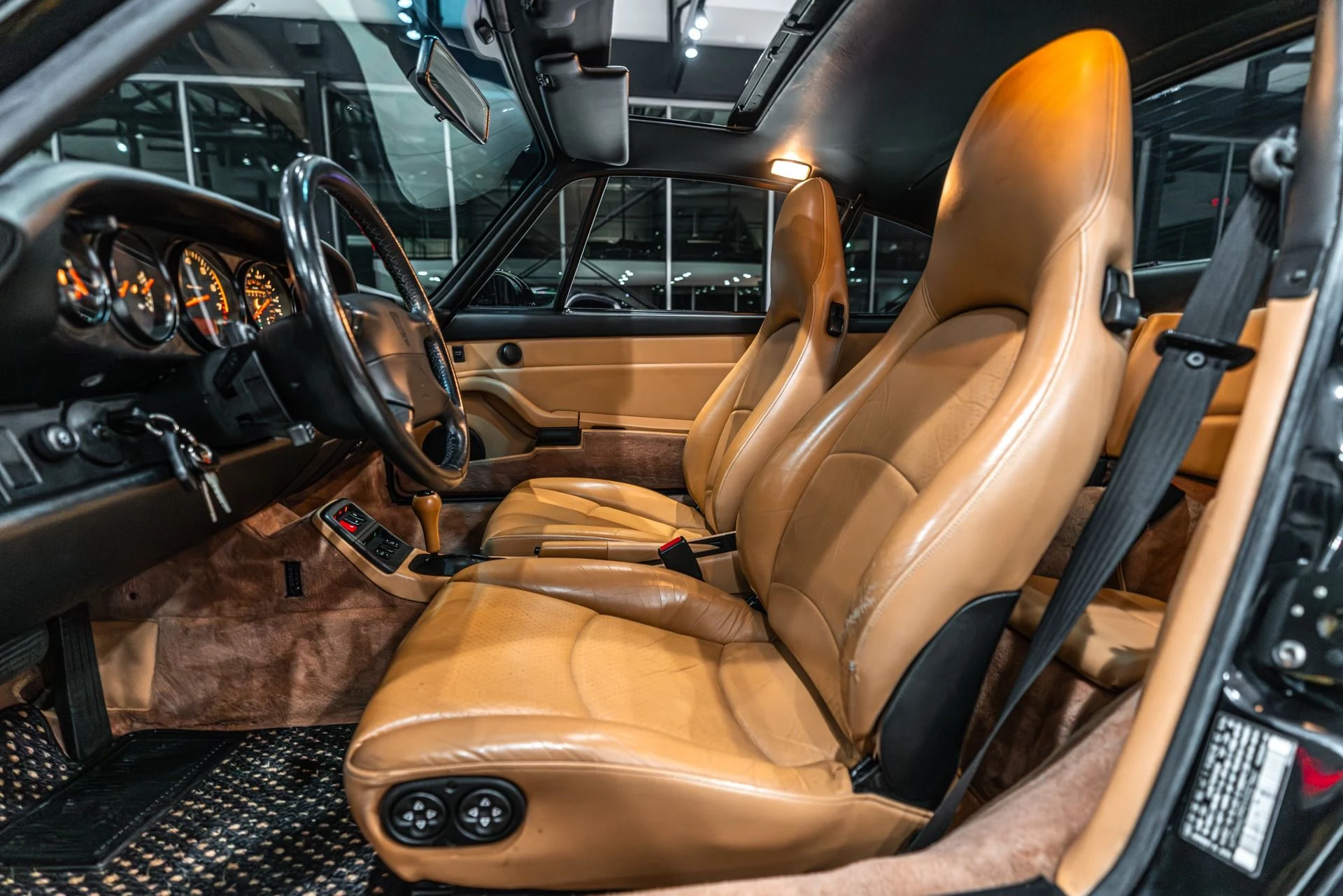 mph021_4172791522_13040_p22_l_0a06a6912e