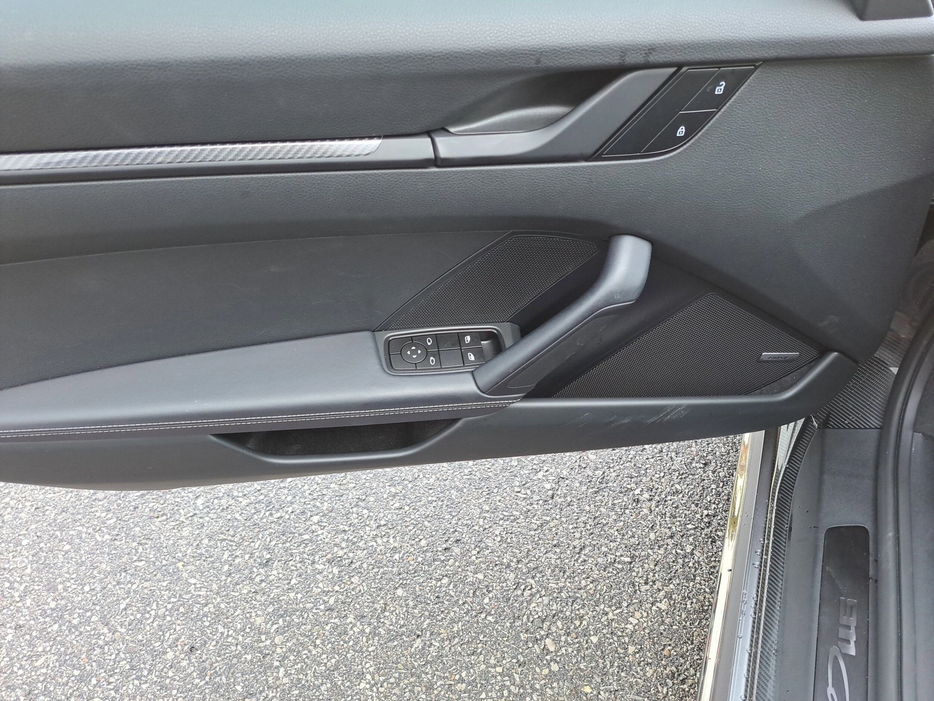 mph021_4172877656_4e1db4201200fef5532d15937ecb14bdx_ce691730da