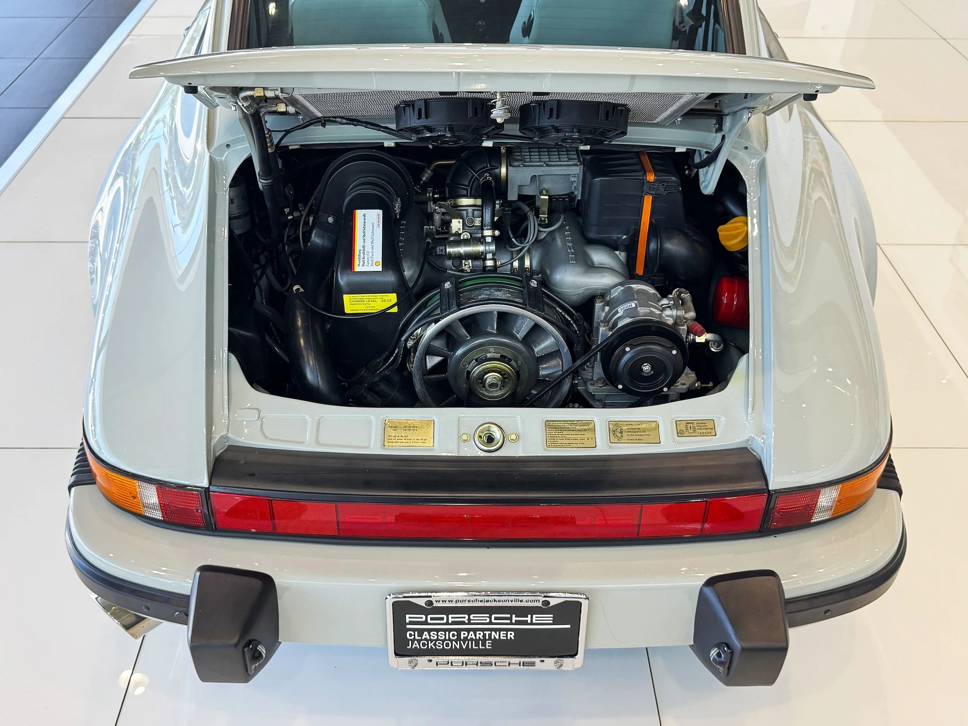 mph021_4180915832_935433c760de696a07109ac23a5dffe5x_3f42e0f411