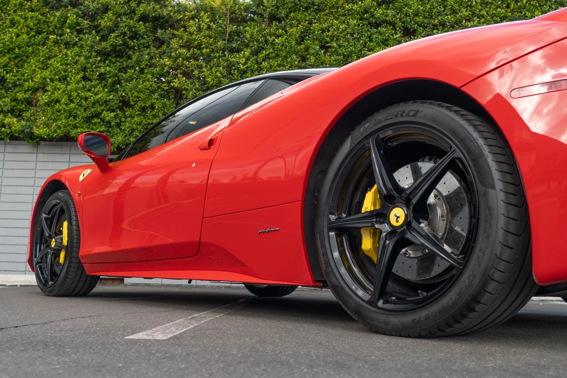 mph021_4185724947_Used_2012_Ferrari_458_Italia_1759348121_00a8e7bbe8