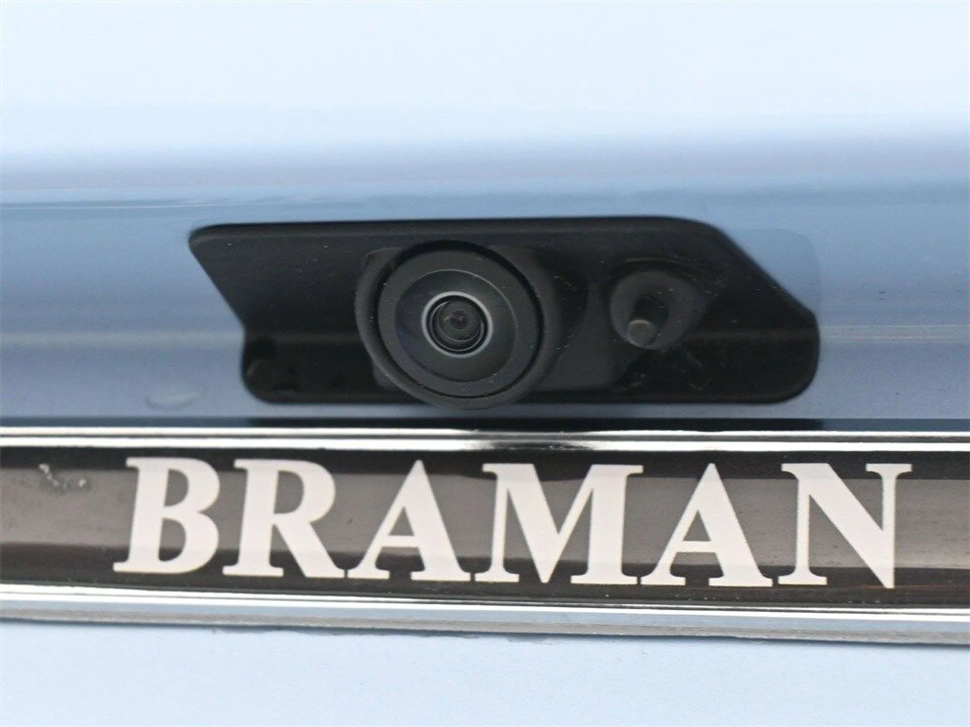 mph021_4186237838_cc066f2c8232d442a5e523a0c7e1e29bx_a7d72414b9