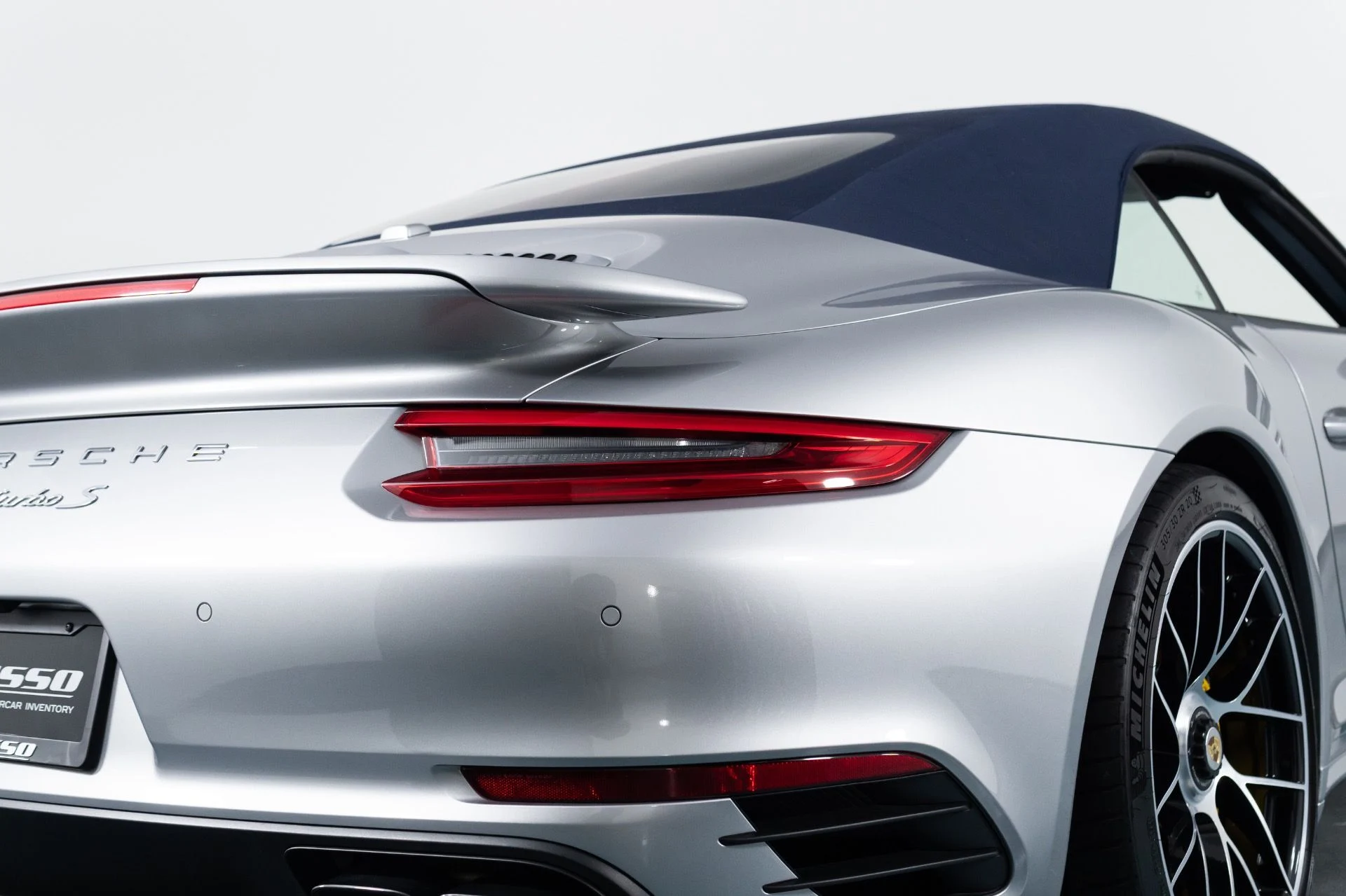 mph021_4186743202_Used_2019_Porsche_911_Turbo_S_1782003484_311afaa796