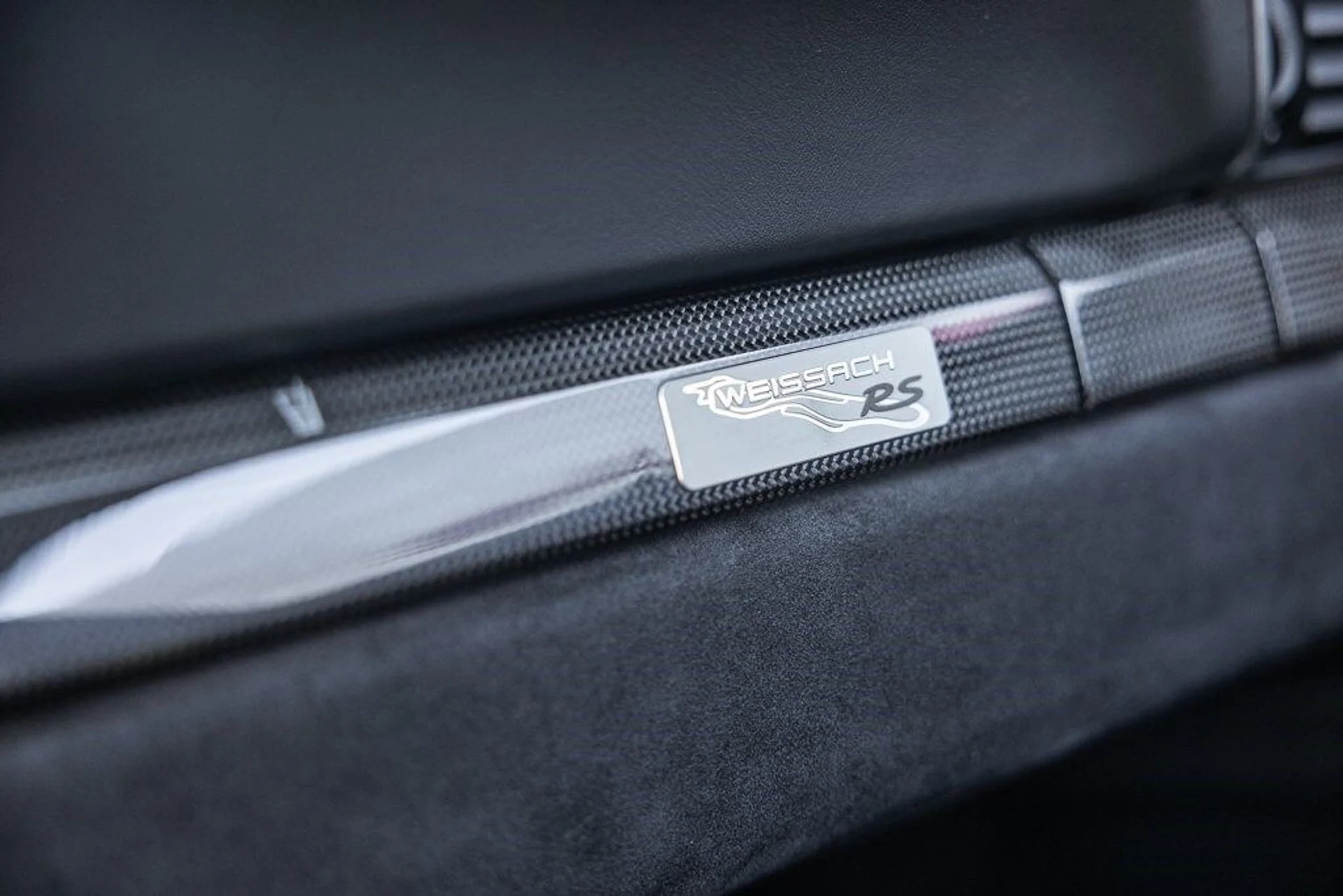 mph021_4187817294_acb3e4e630551e3a1ea9fa518844764dx_63dc0e4b14