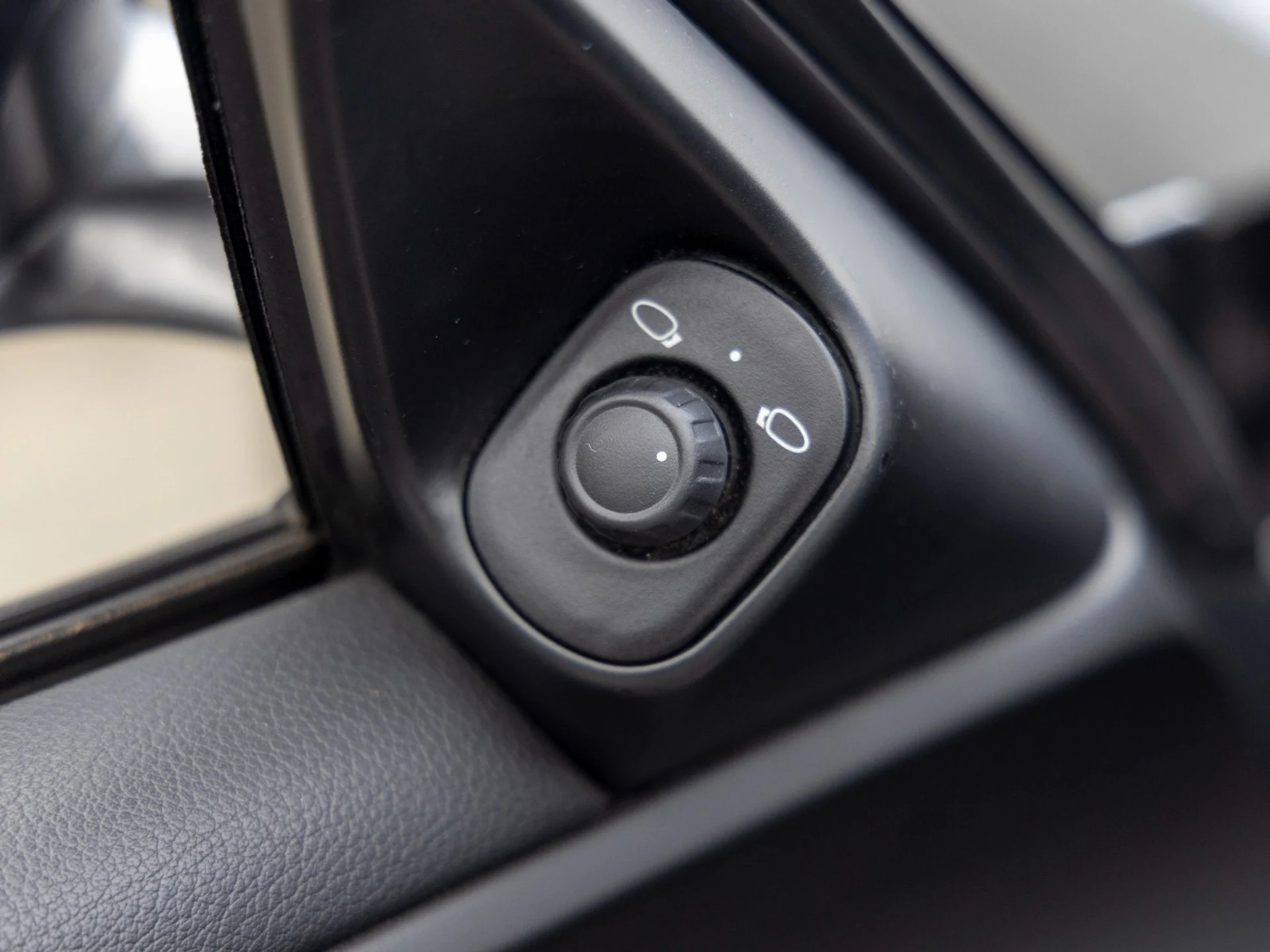 mph021_4192975661_22_c007f7298e