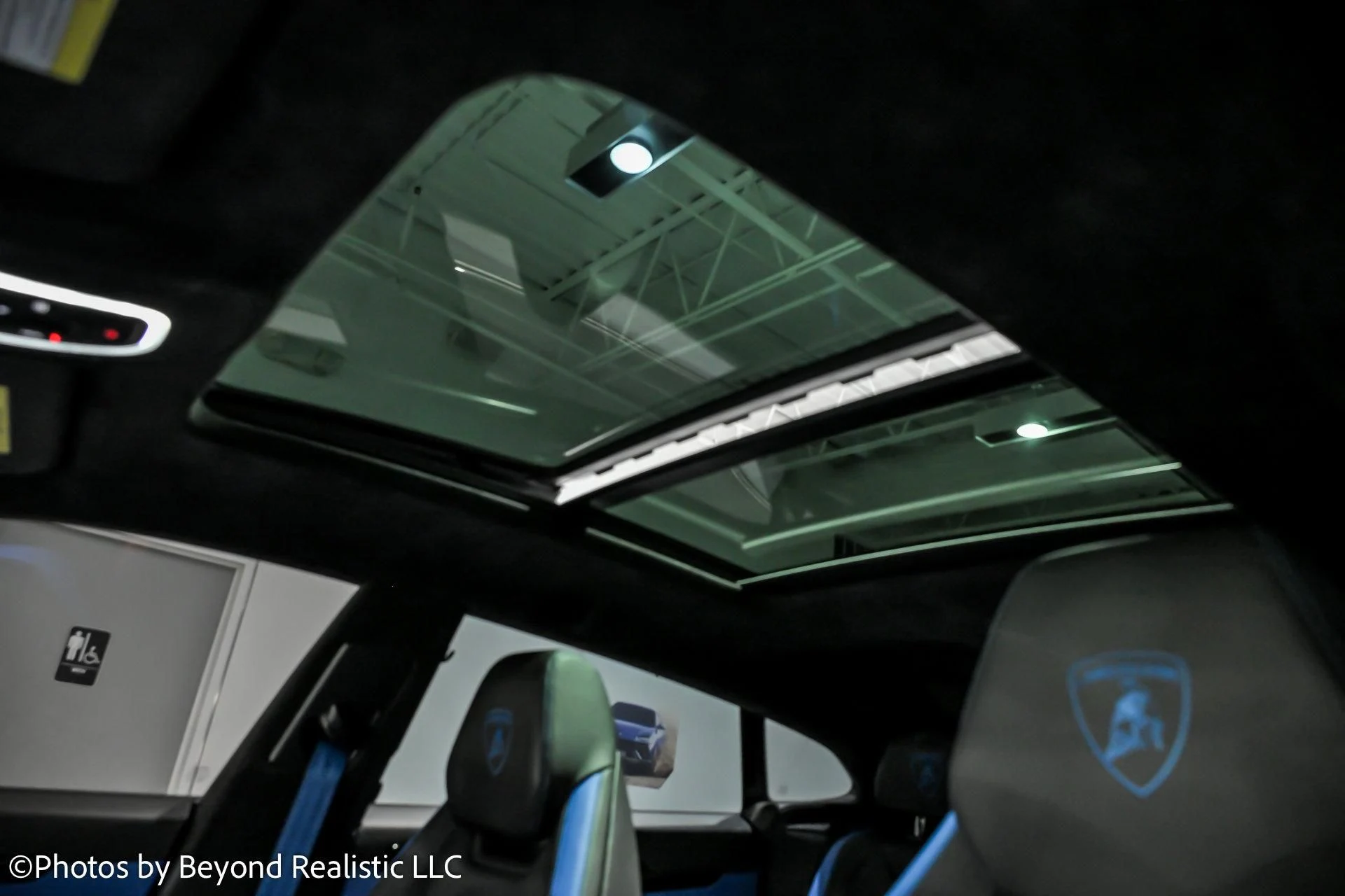 mph021_419873090_Used_2023_Lamborghini_Urus_S_1766137476_6c7ffb27c4